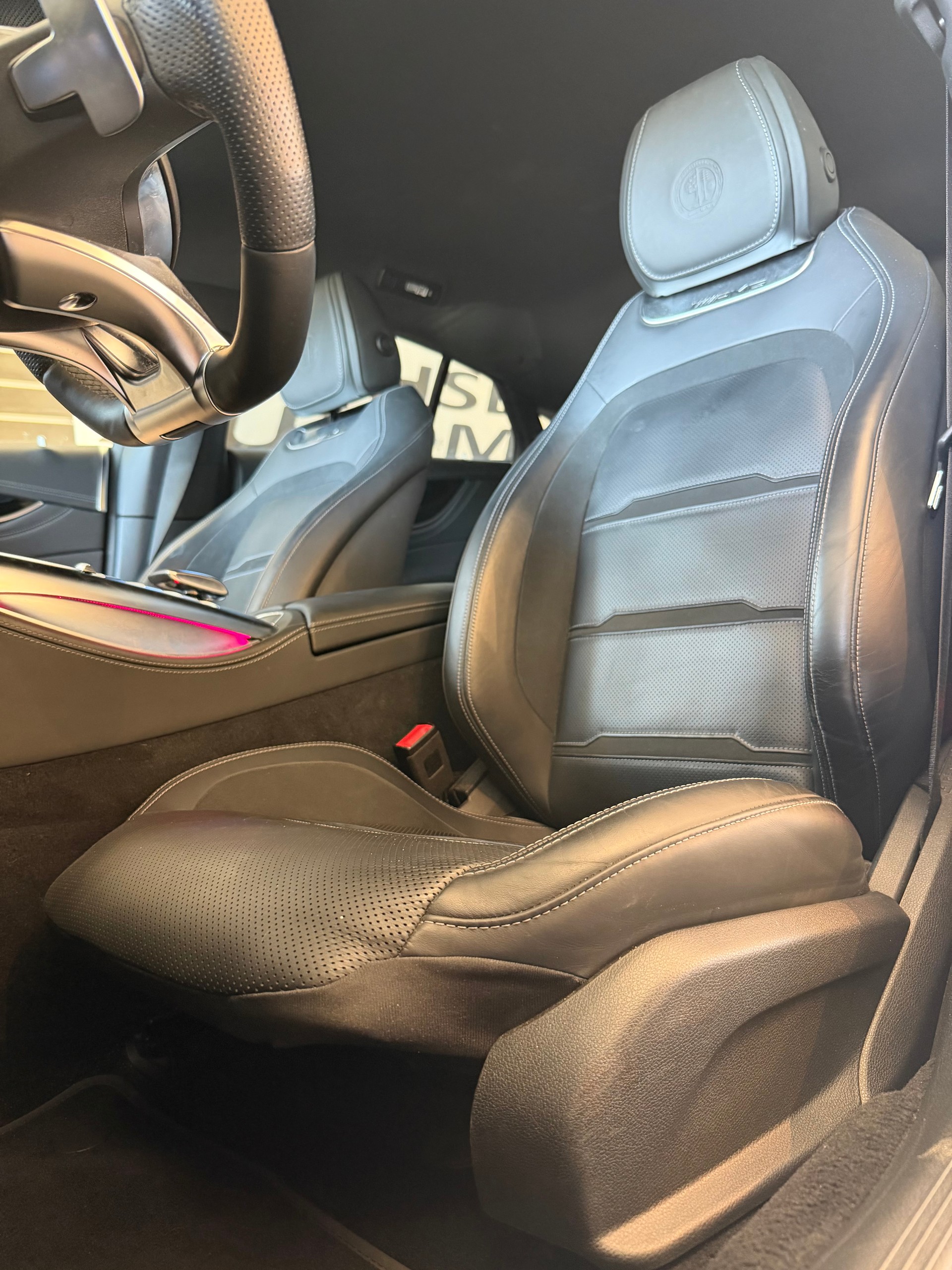 MERCEDES-BENZ AMG GT 63 S 4matic+-image-15