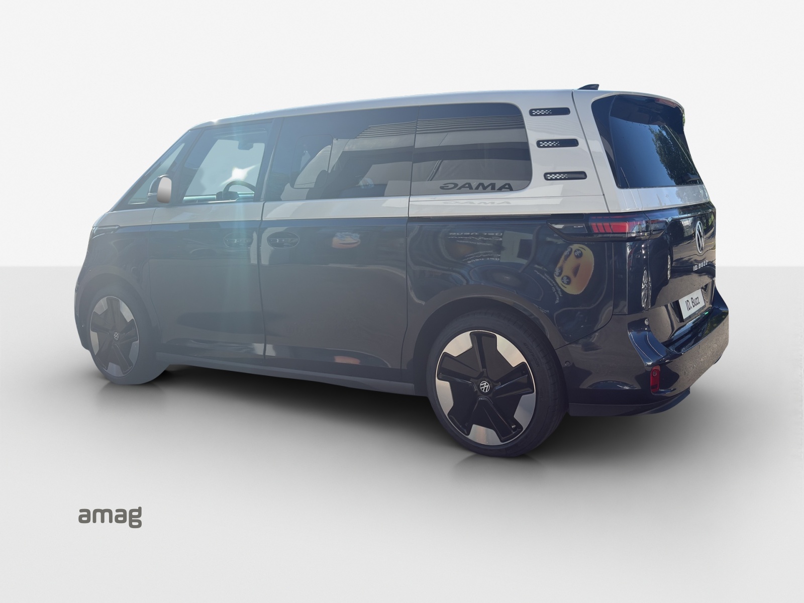 VW ID.Buzz NWB Pro 4 Motion-image-2