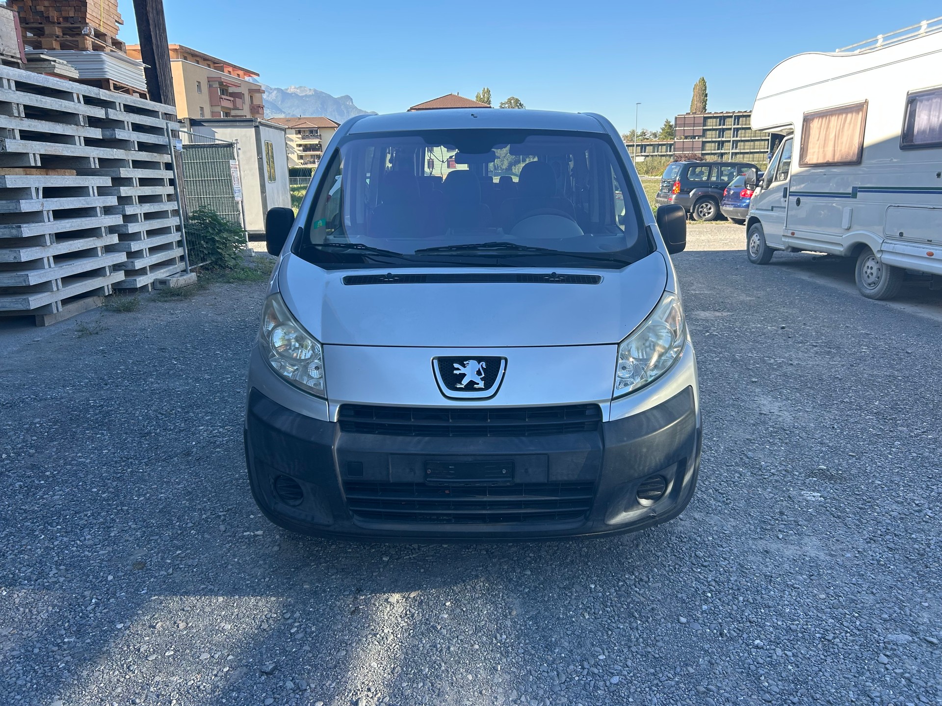 PEUGEOT EXPERT-image-1