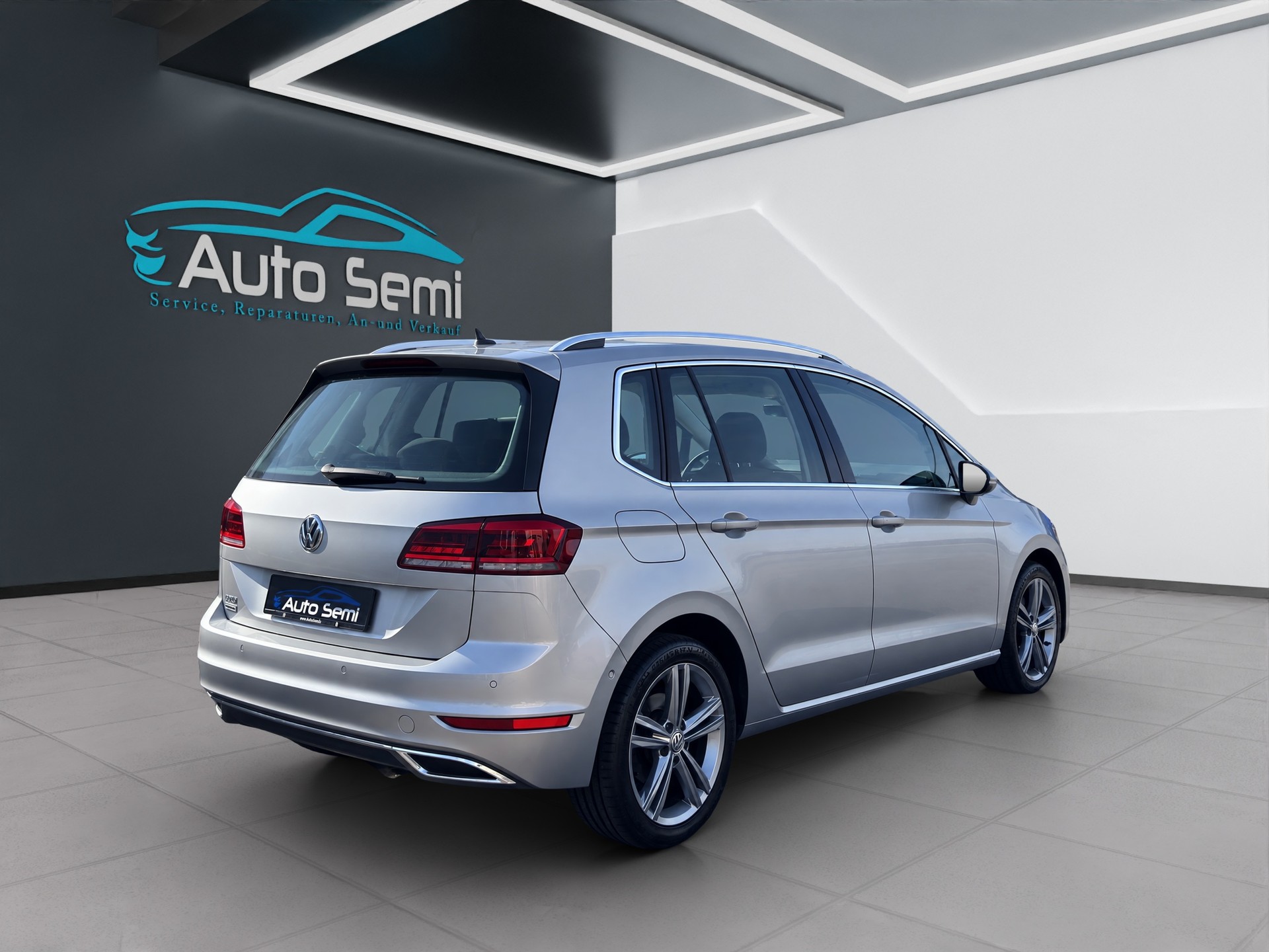 VW Golf Sportsvan 1.5 TSI EVO Highline DSG-image-4