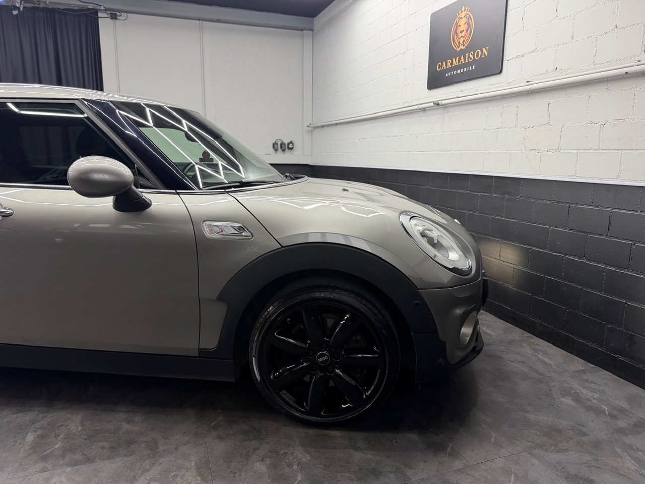 MINI Clubman Cooper S | Keyless | PDC | CH-Auto | Ambiente | DAB-Radio-image-9