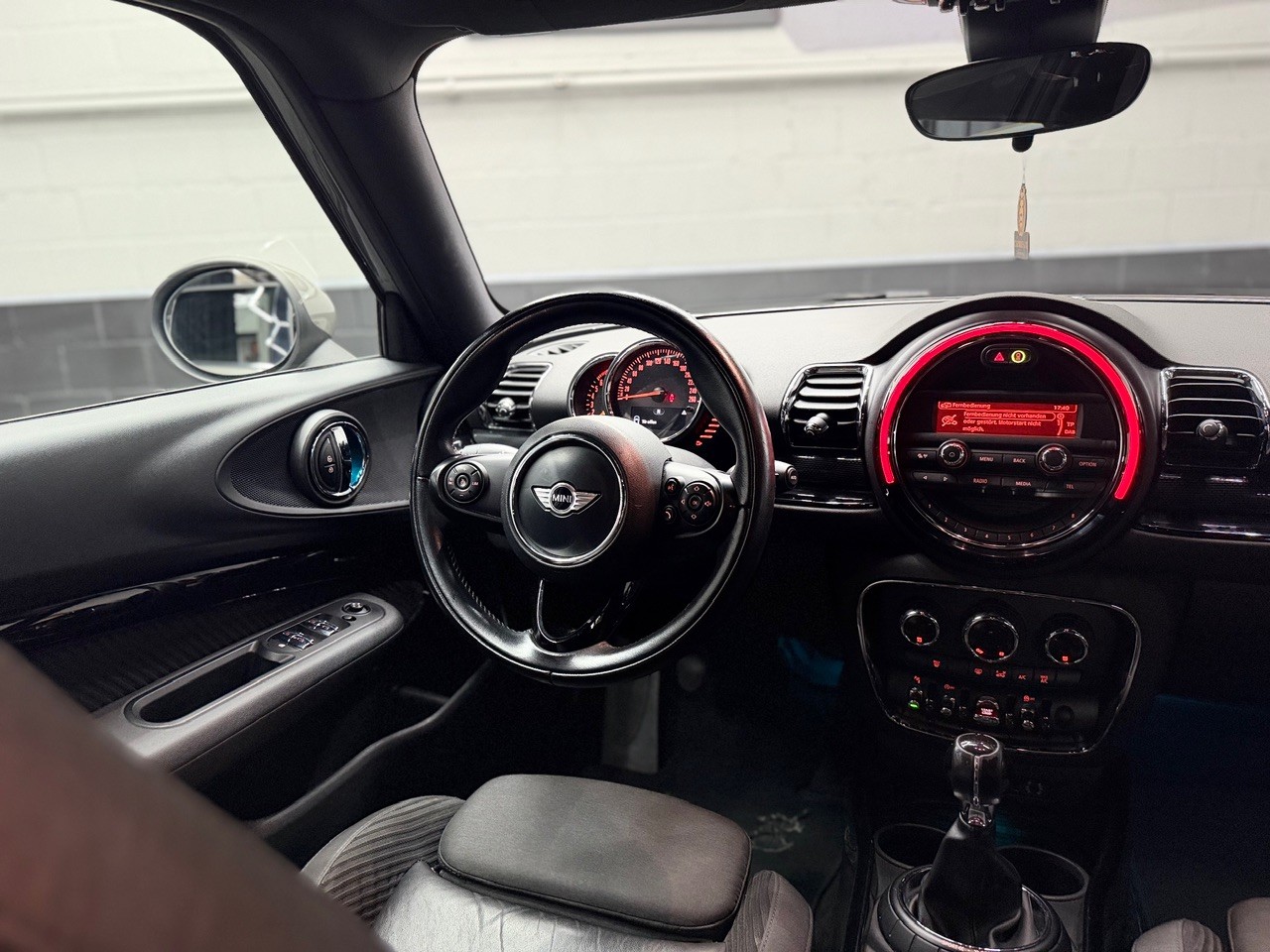 MINI Clubman Cooper S | Keyless | PDC | CH-Auto | Ambiente | DAB-Radio-image-17