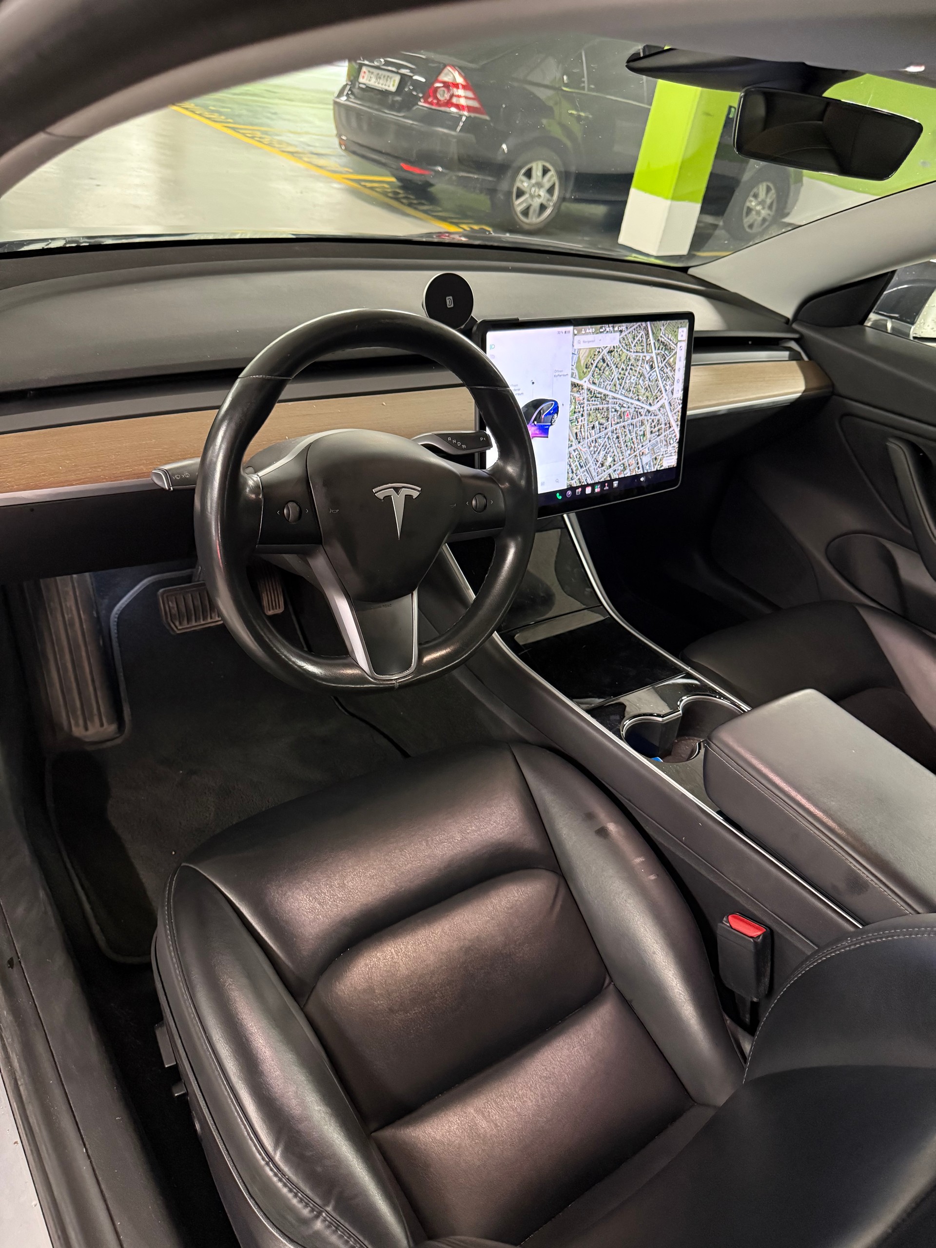 TESLA Long Range D-image-4