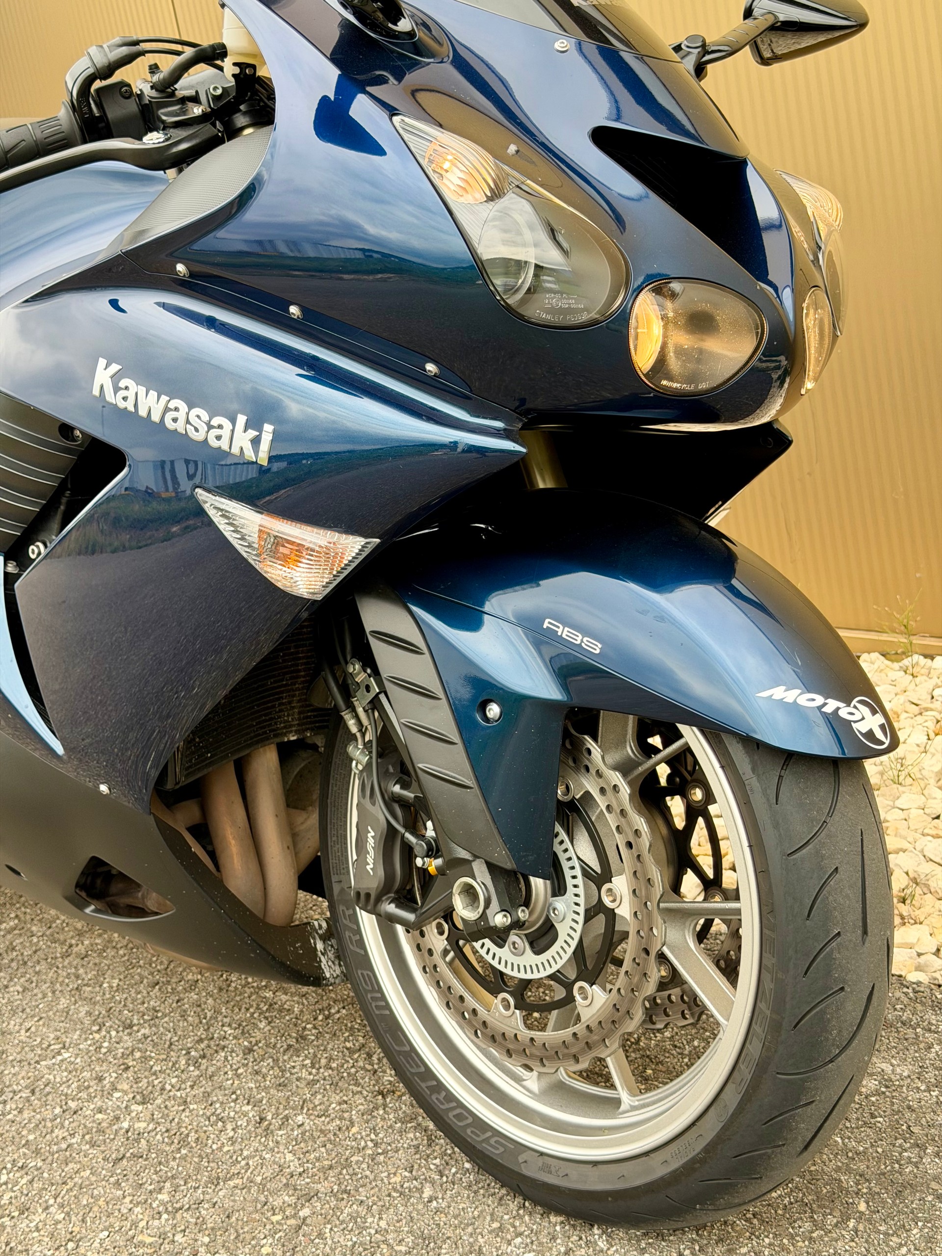 KAWASAKI ZZ-R 1400 ABS-showroom-element-1