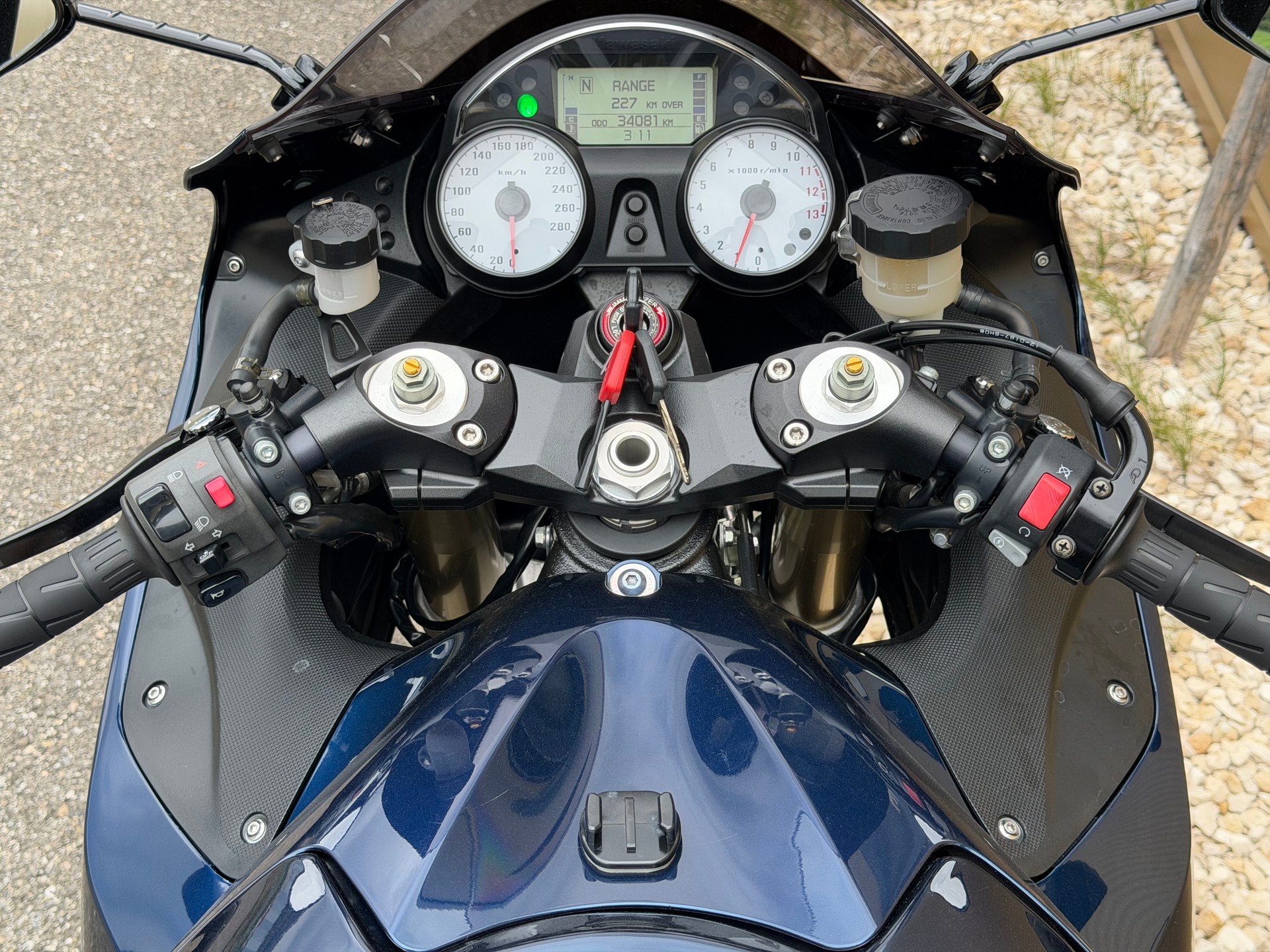 KAWASAKI ZZ-R 1400 ABS-image-15
