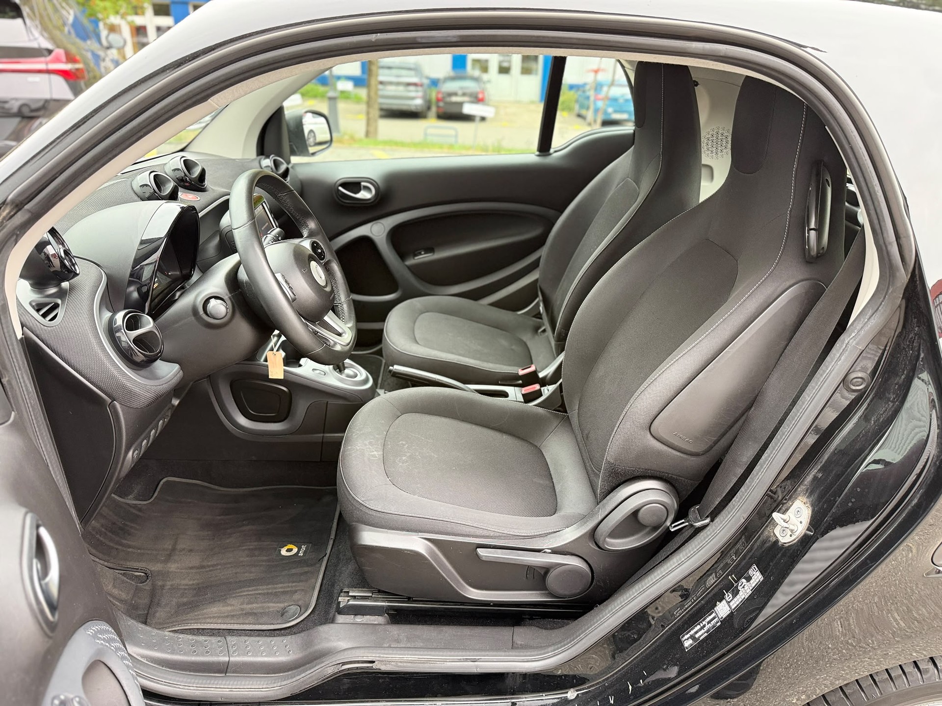 SMART Fortwo Coupé 1.0 71 Passion twinamic-image-7