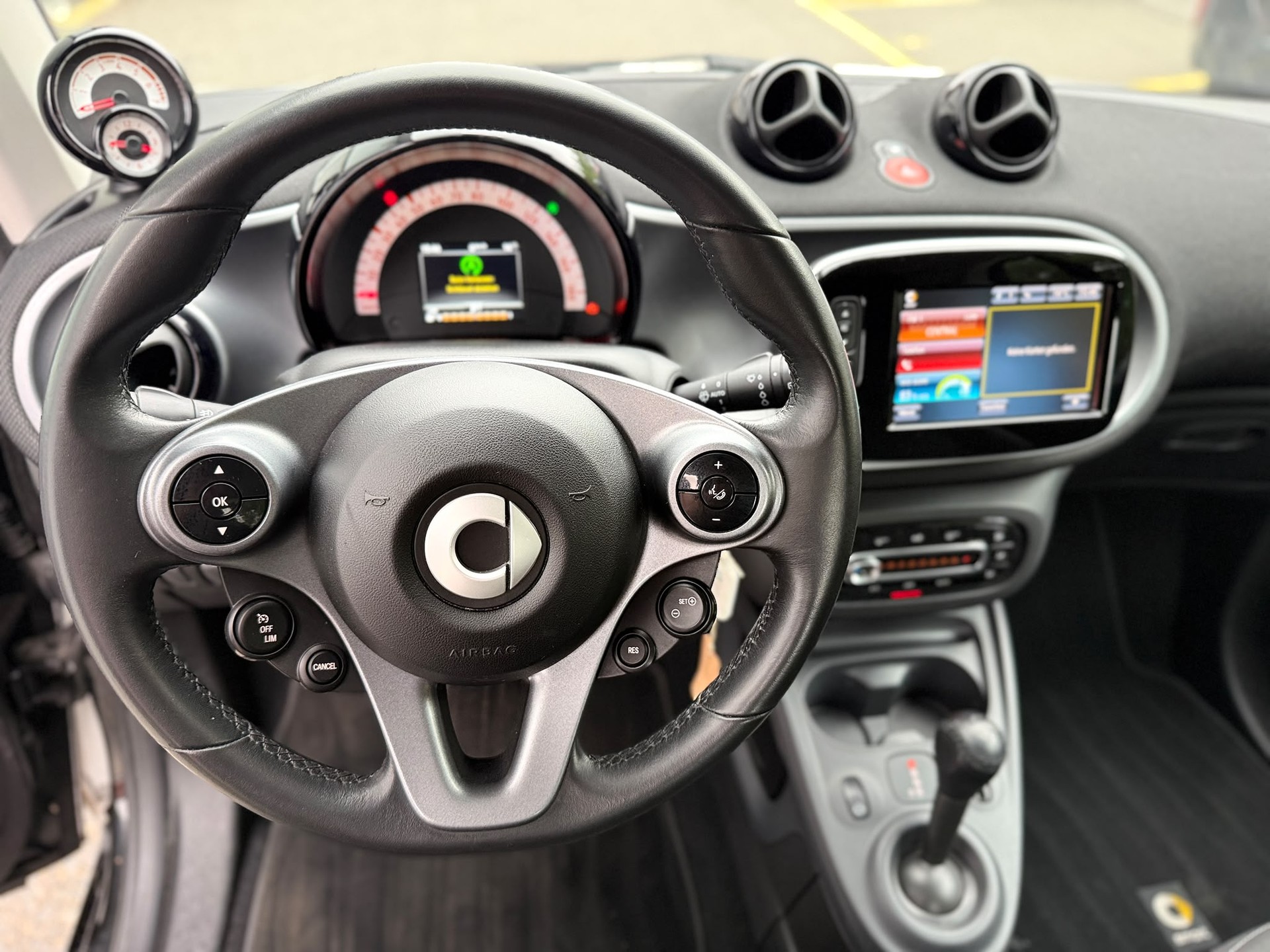 SMART Fortwo Coupé 1.0 71 Passion twinamic-image-9
