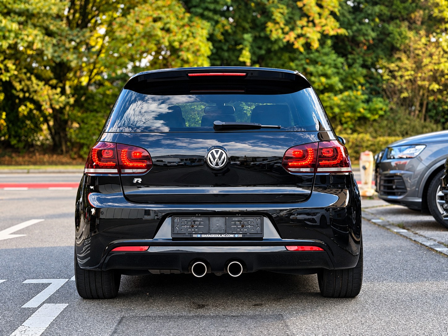 VW Golf 2.0 TSI R 4Motion DSG-image-5