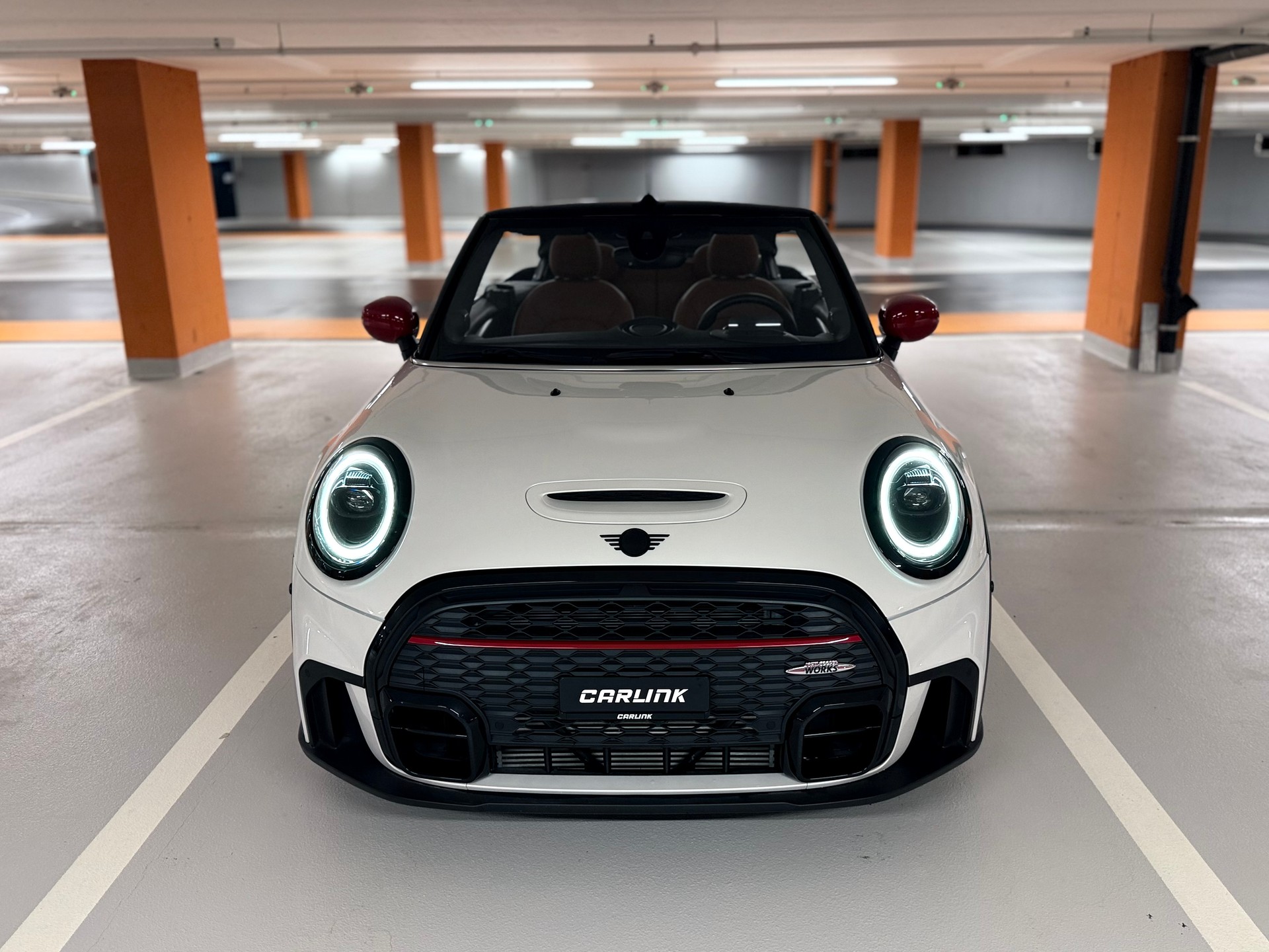 MINI Cooper John Cooper Works Cabriolet Steptronic-image-7