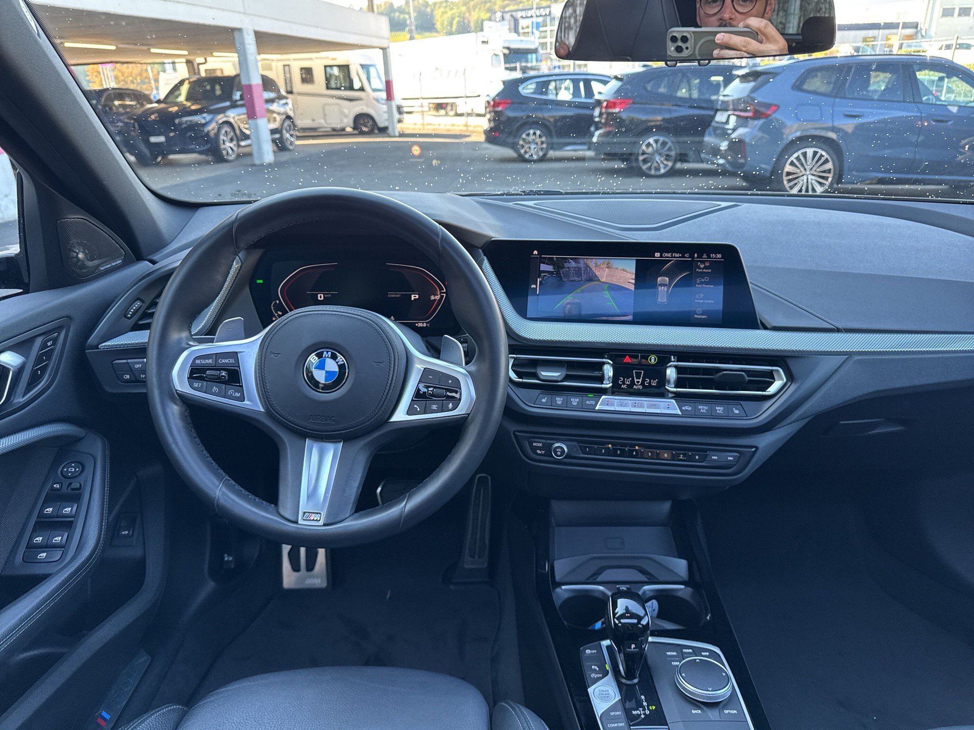 BMW M135i xDrive Steptronic-image-11