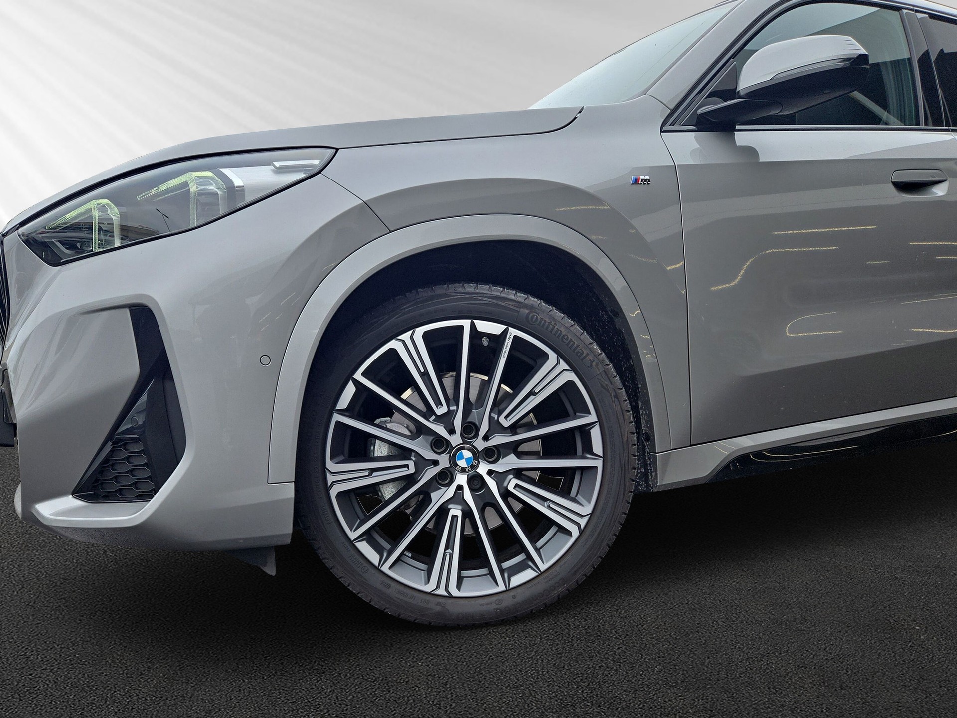 BMW X1 sDrive 20i 48V M Sport-image-8