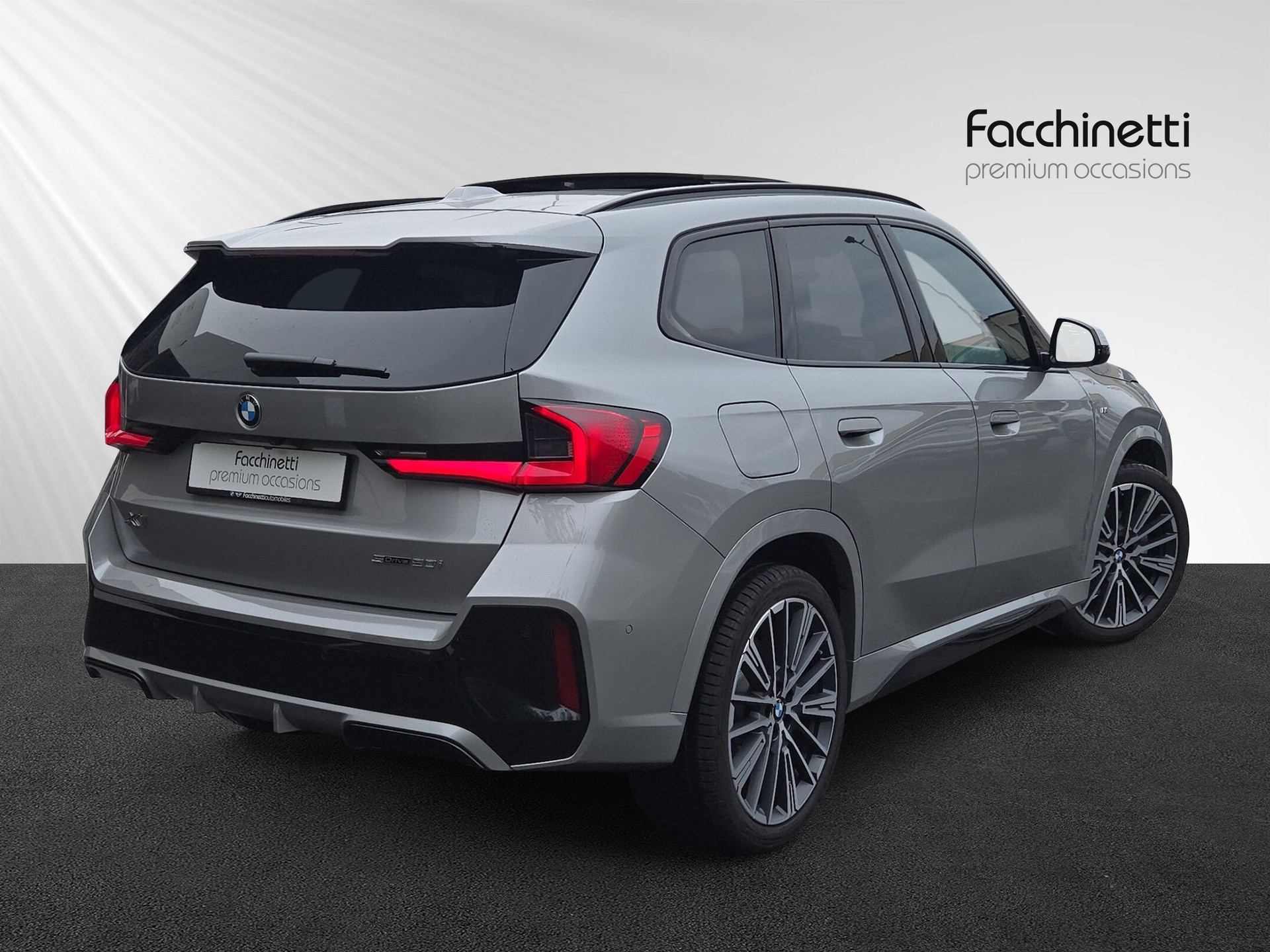 BMW X1 sDrive 20i 48V M Sport-image-2