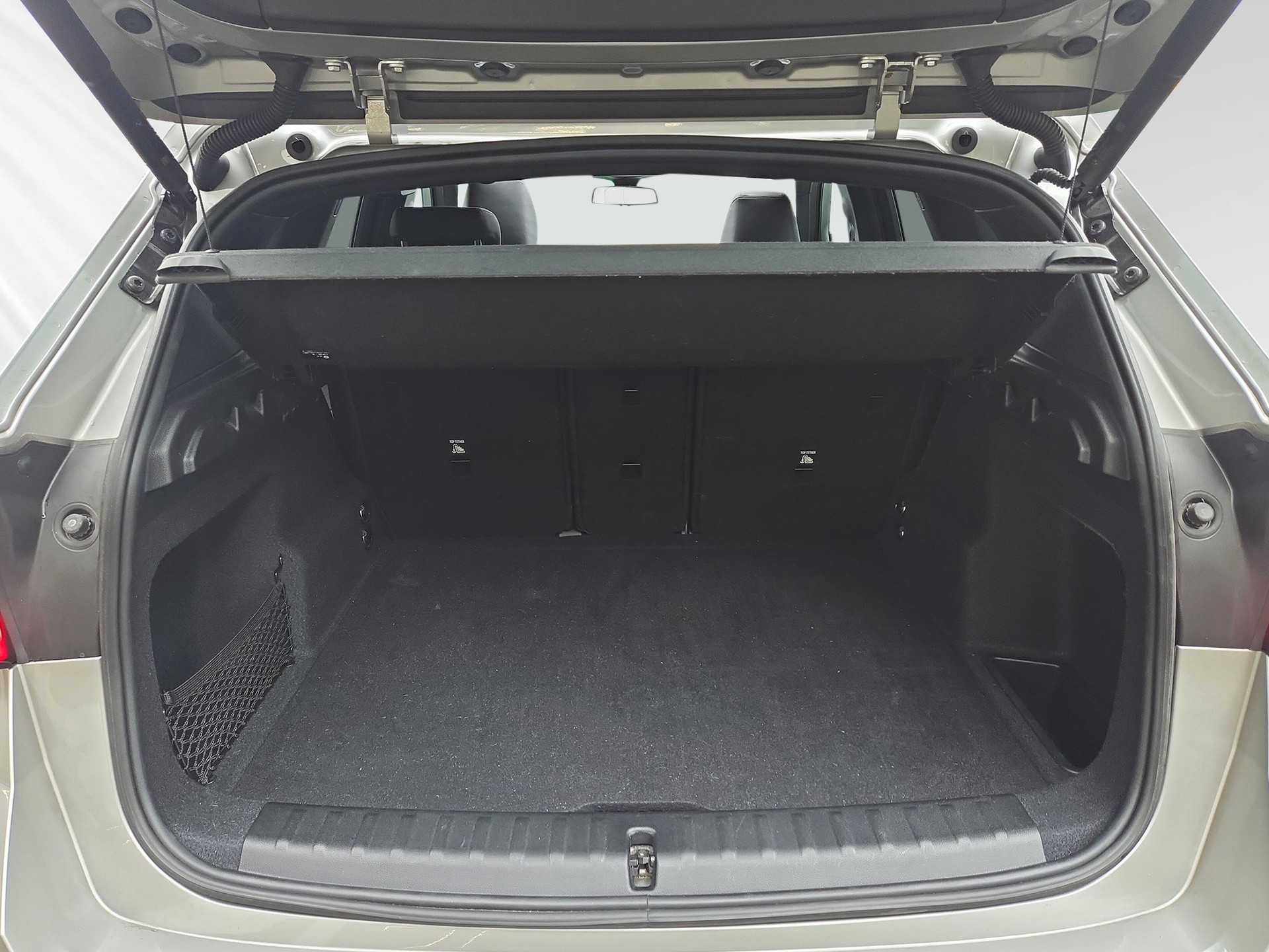 BMW X1 sDrive 20i 48V M Sport-image-7