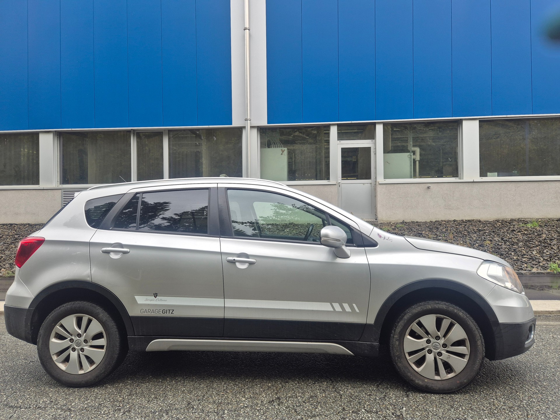 SUZUKI SX4 S-Cross 1.6 TD Sergio Cellano Top 4WD-image-1