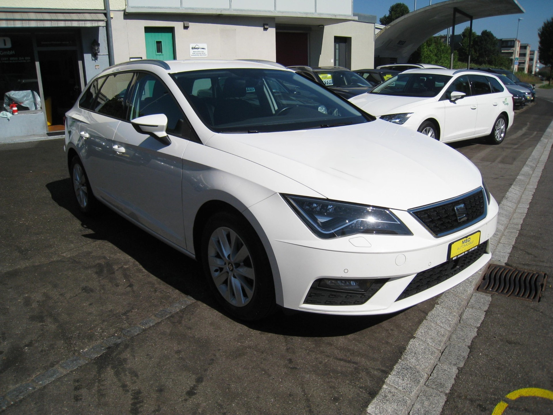 SEAT Leon ST 1.5 TGI Style DSG-image-1