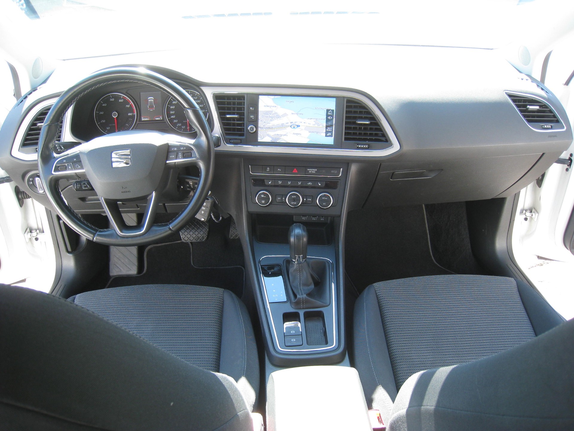 SEAT Leon ST 1.5 TGI Style DSG-image-13