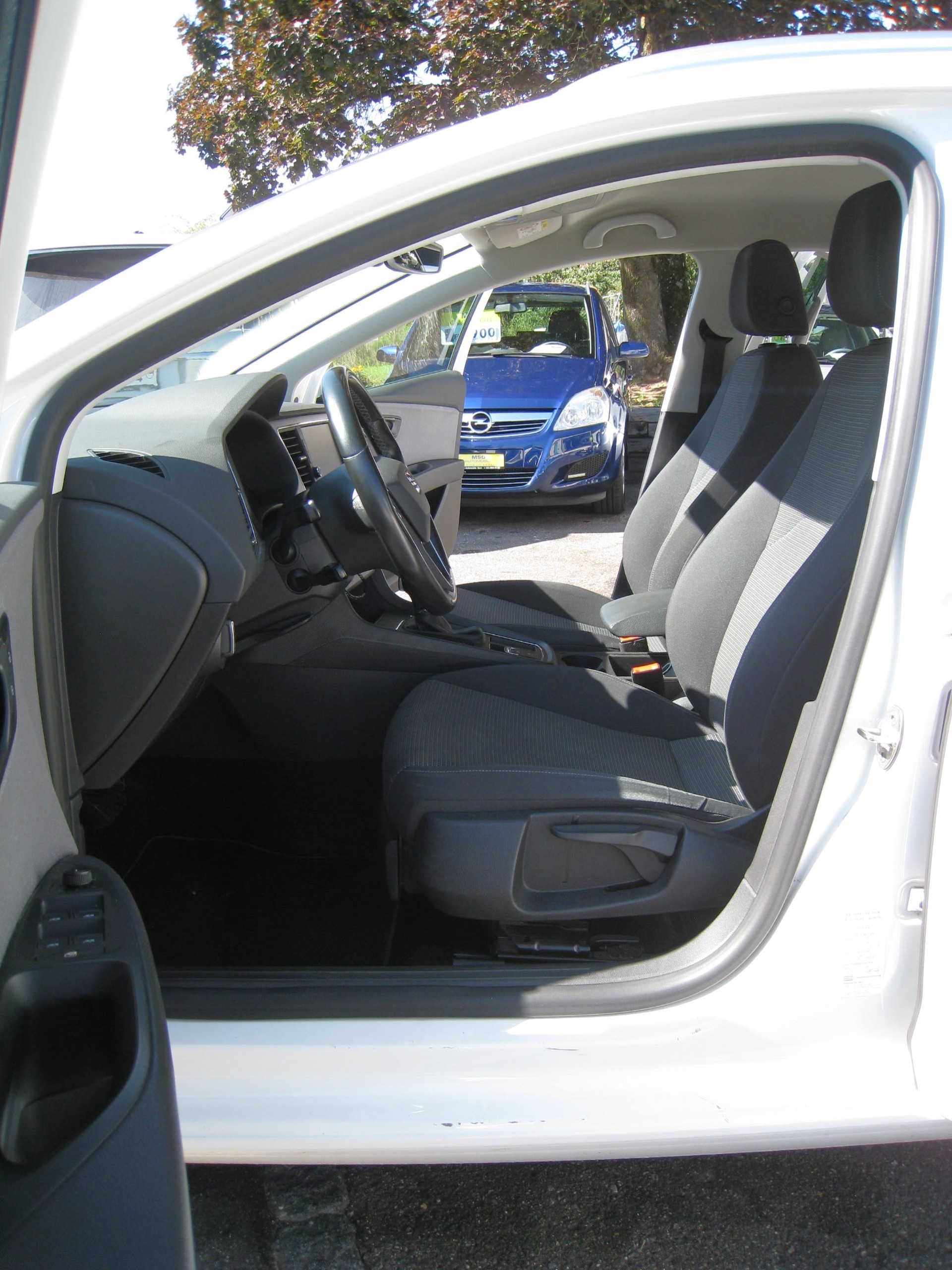 SEAT Leon ST 1.5 TGI Style DSG-image-9