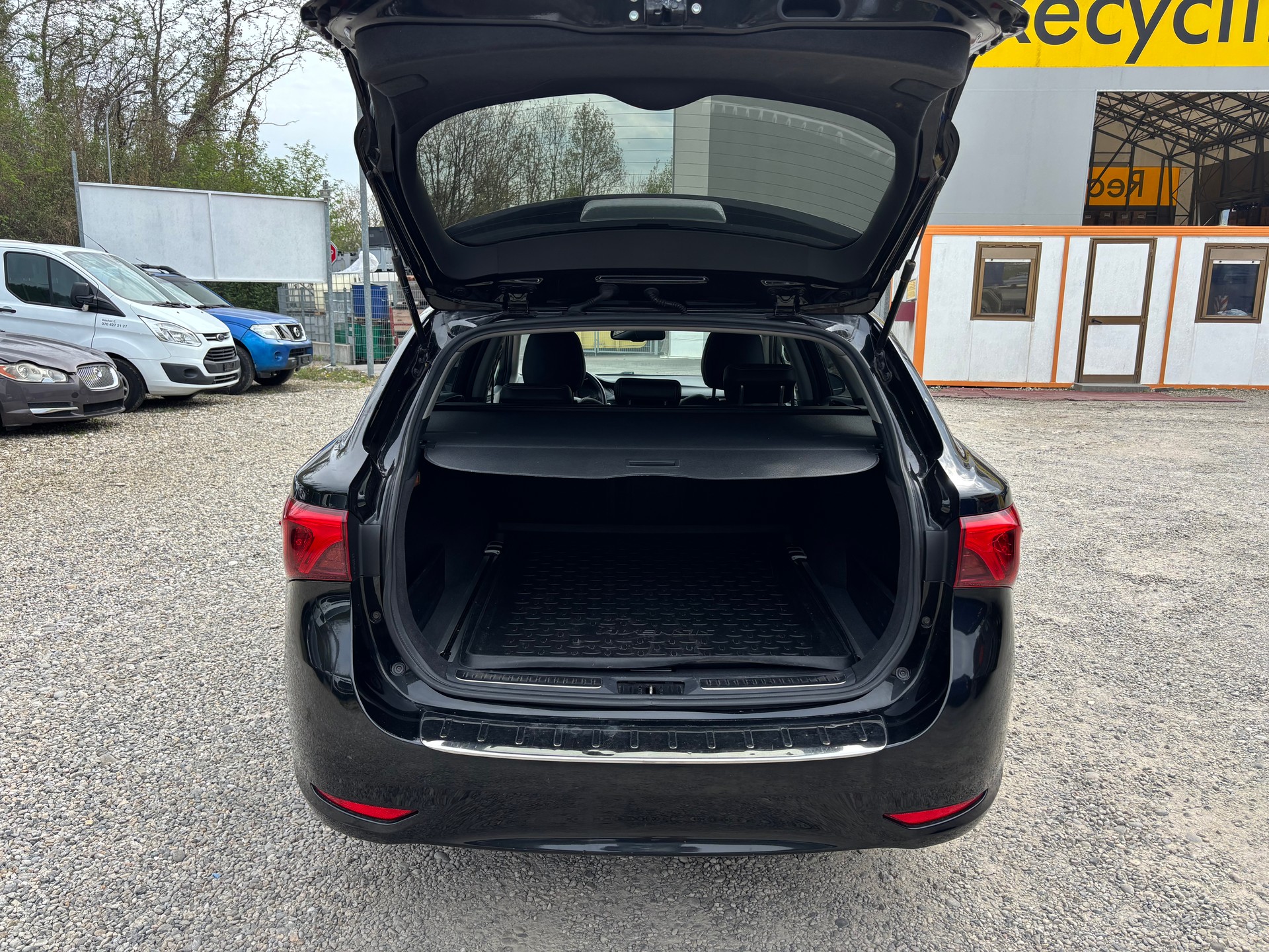 TOYOTA 2.0 CDTI-image-6