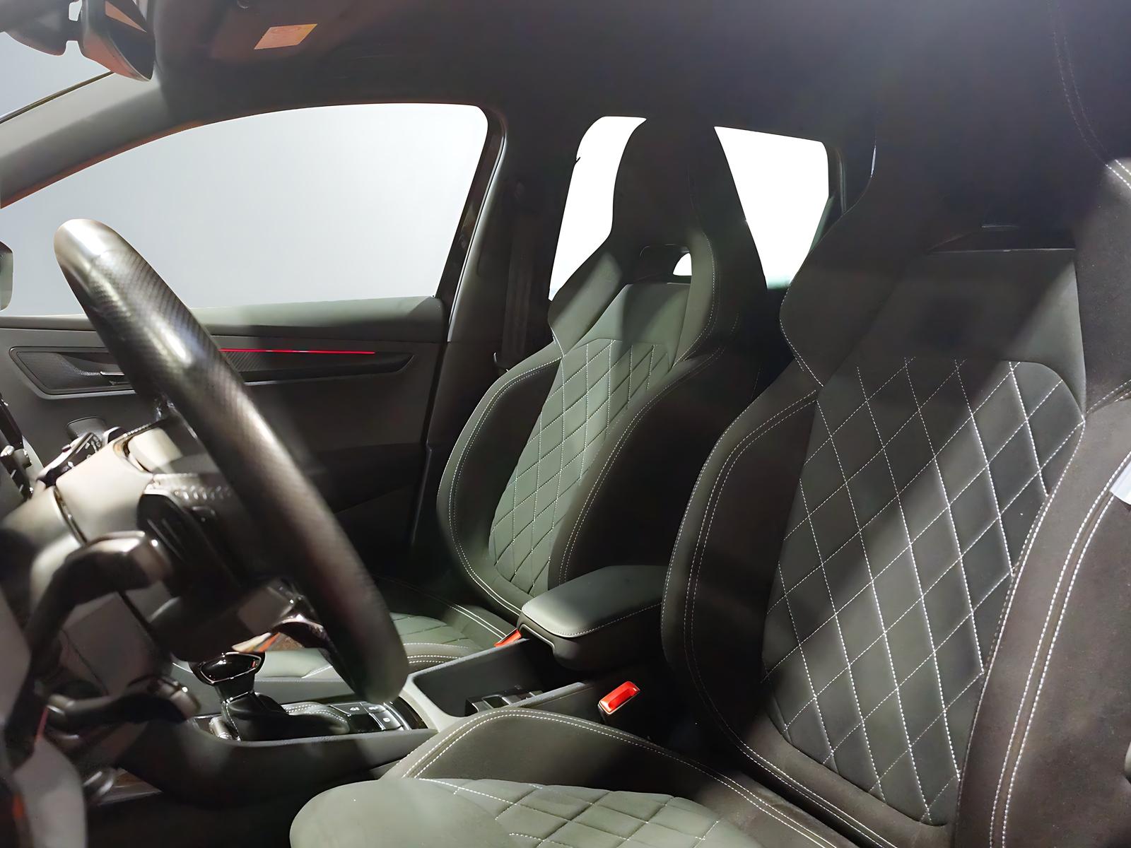 SKODA Karoq 2.0 TSI SportLine DSG 4x4-image-7