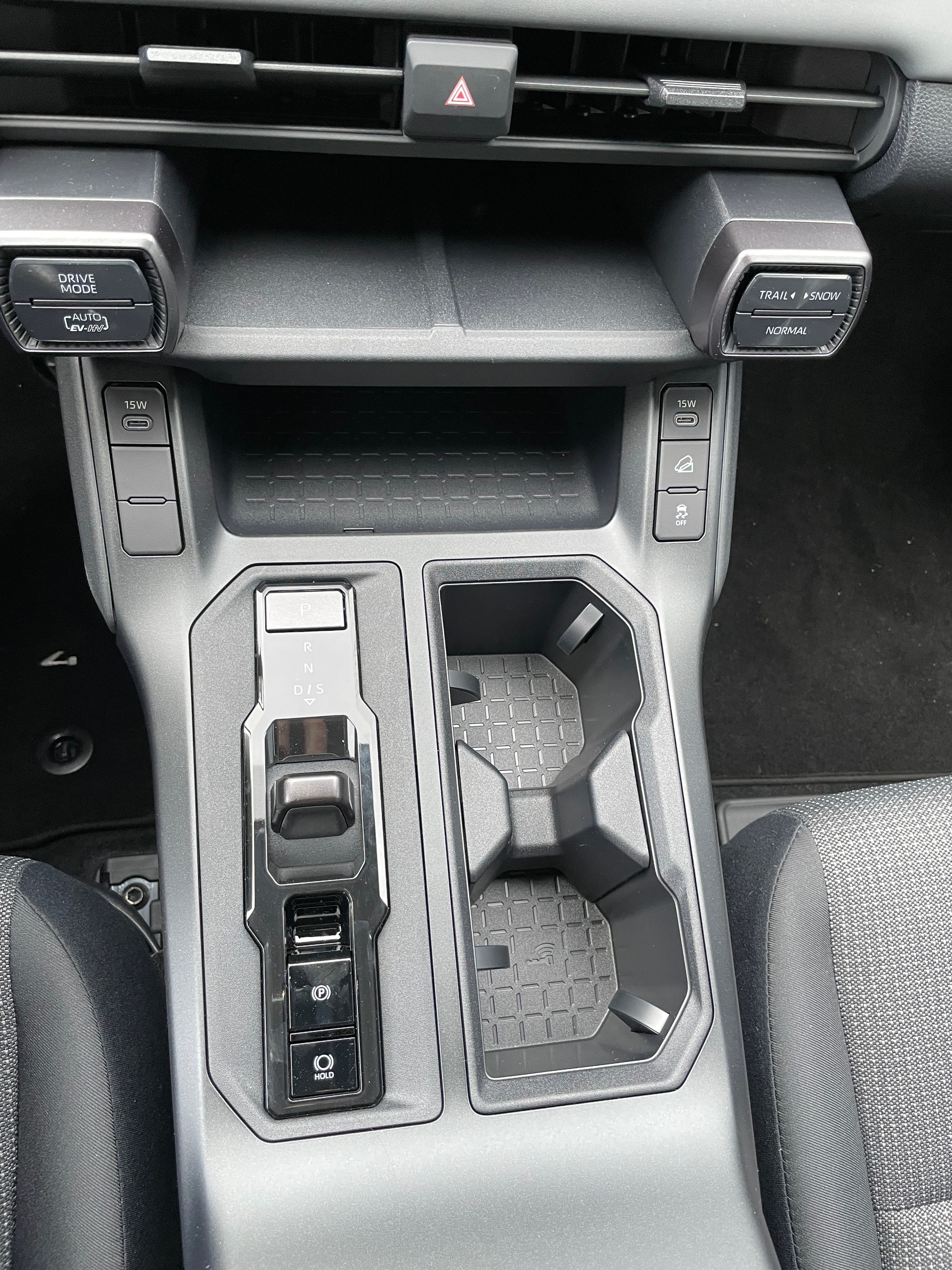 TOYOTA RAV-4 2.5 PHEV Trend e-CVT AWD, NEW RAV4!-image-26