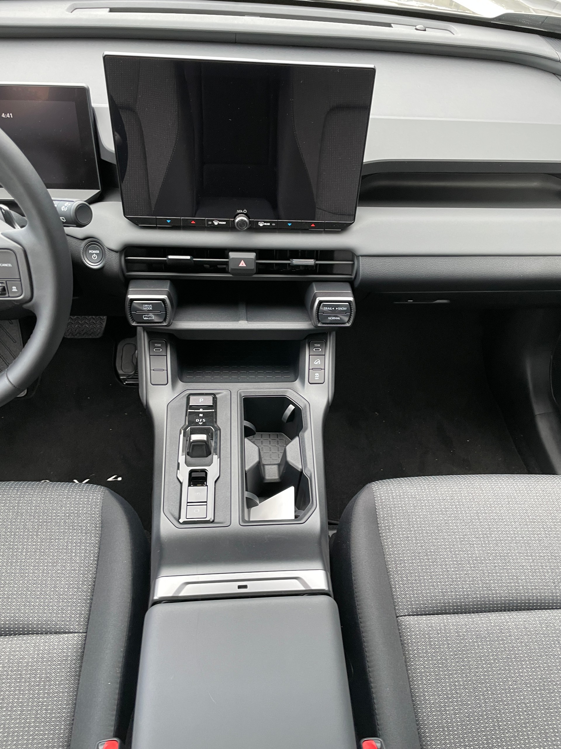 TOYOTA RAV-4 2.5 PHEV Trend e-CVT AWD, NEW RAV4!-image-22