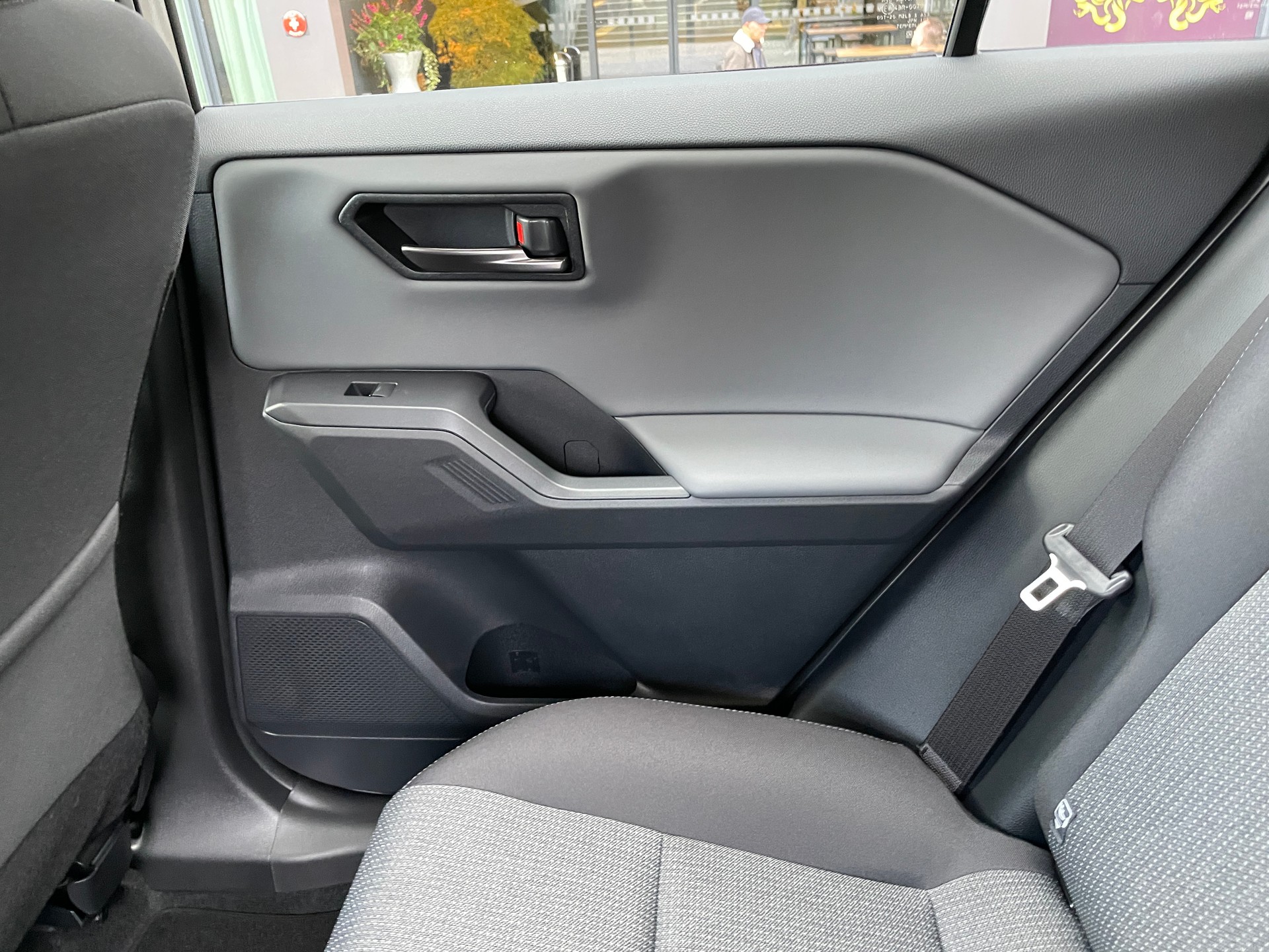 TOYOTA RAV-4 2.5 PHEV Trend e-CVT AWD, NEW RAV4!-image-18