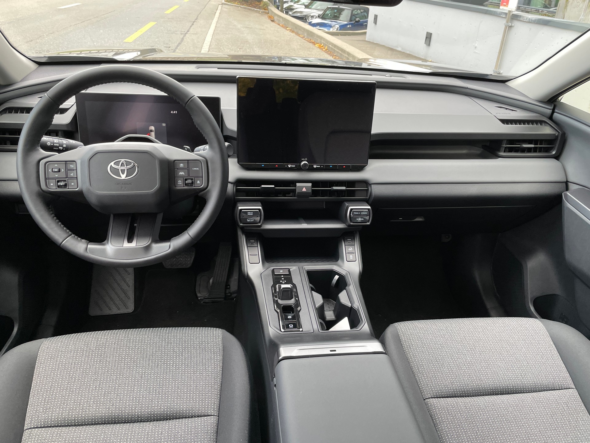 TOYOTA RAV-4 2.5 PHEV Trend e-CVT AWD, NEW RAV4!-image-21