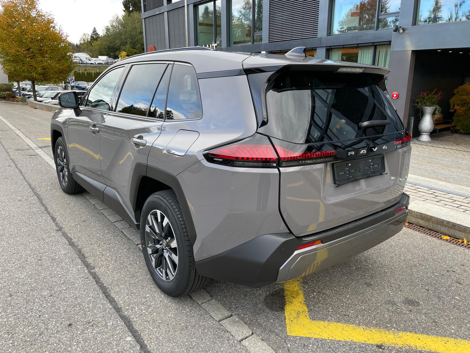 TOYOTA RAV-4 2.5 PHEV Trend e-CVT AWD, NEW RAV4!-image-11