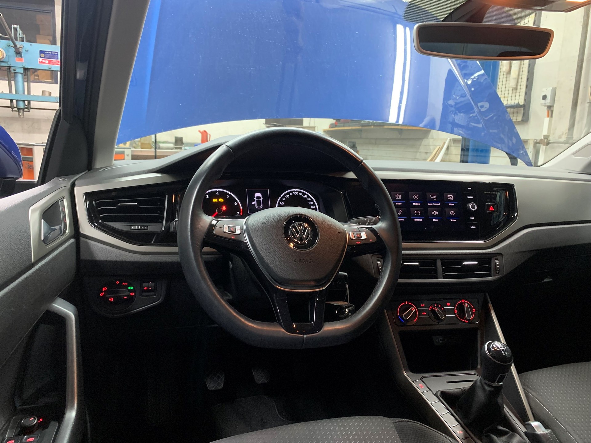 VW Polo 1.0 TSI BMT Comfortline-image-11