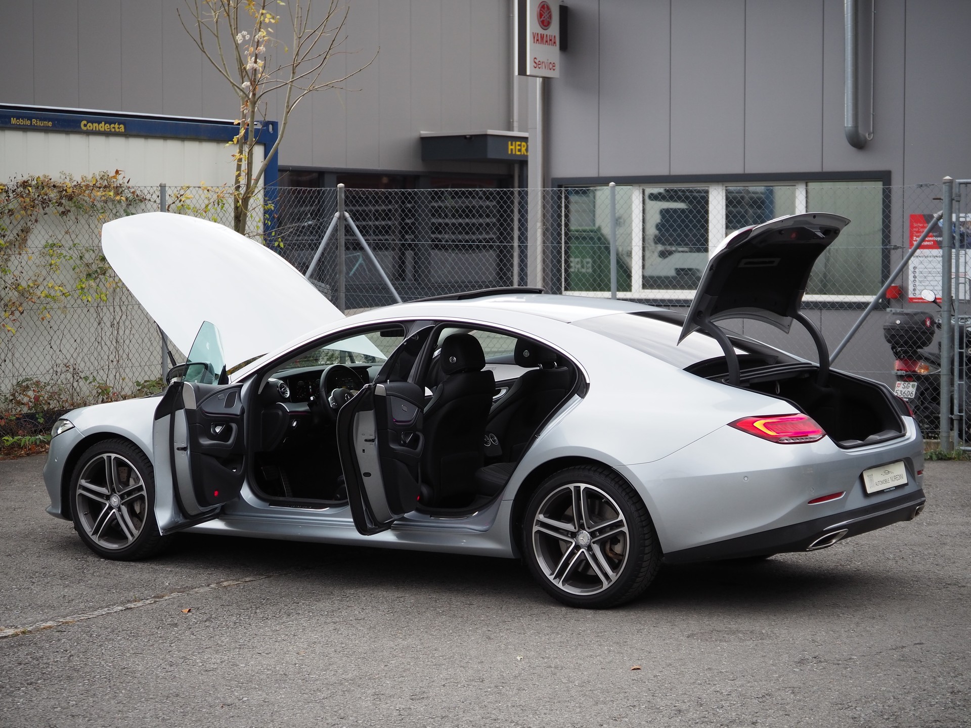 MERCEDES-BENZ CLS 450 4Matic Avantgarde 9G-Tronic-image-7