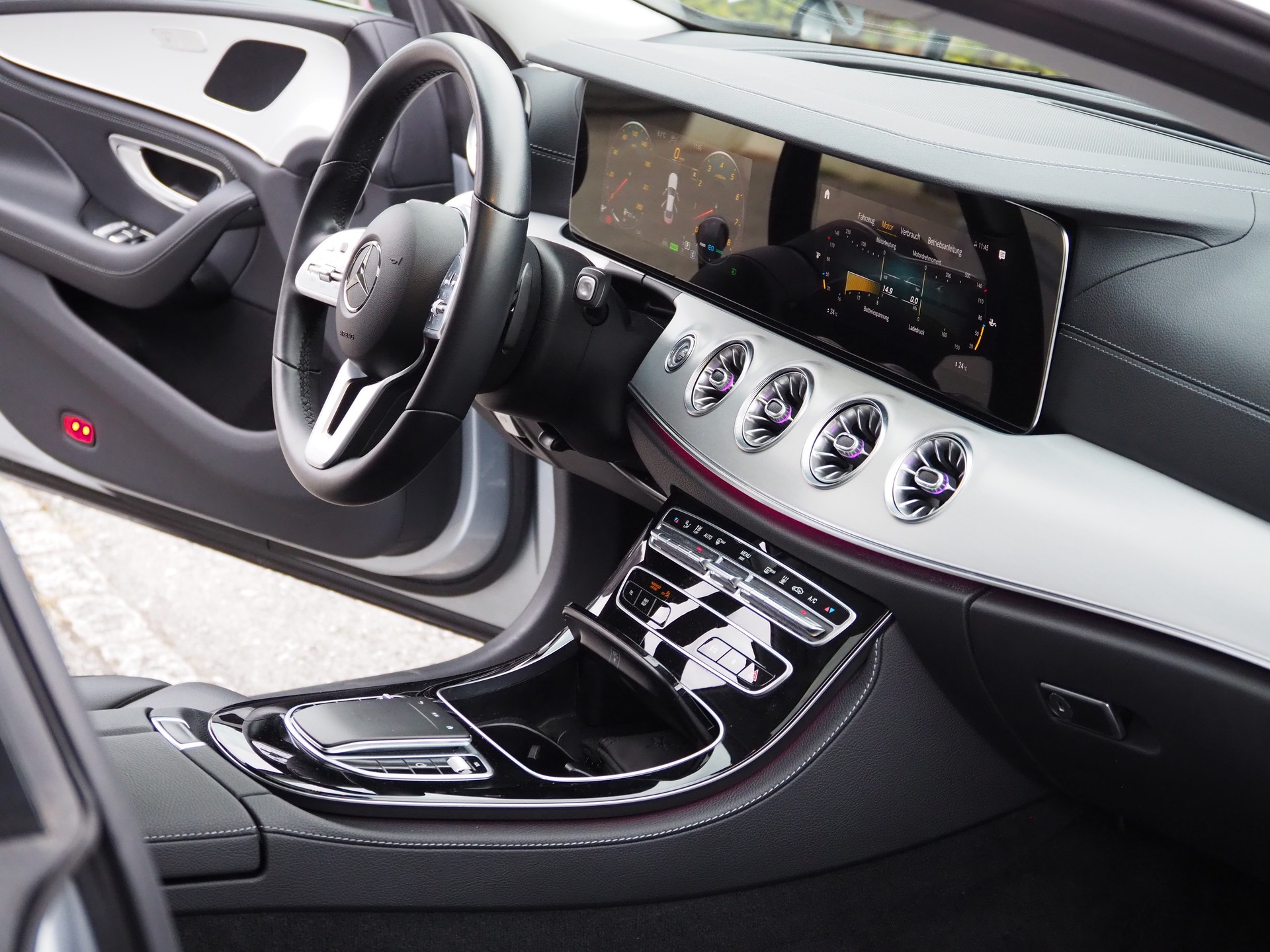 MERCEDES-BENZ CLS 450 4Matic Avantgarde 9G-Tronic-image-8