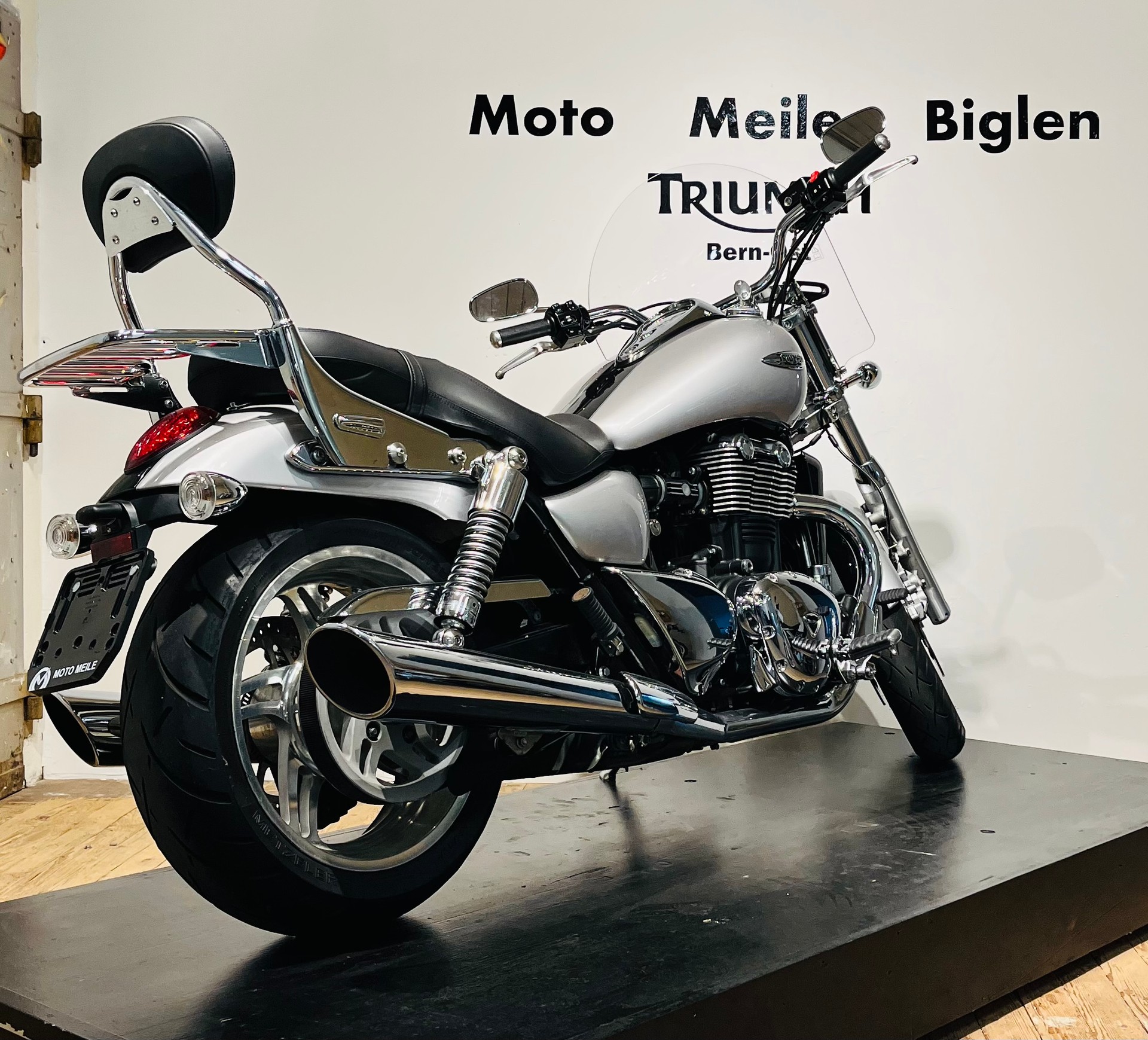 TRIUMPH Thunderbird 1600 ABS-showroom-element-3