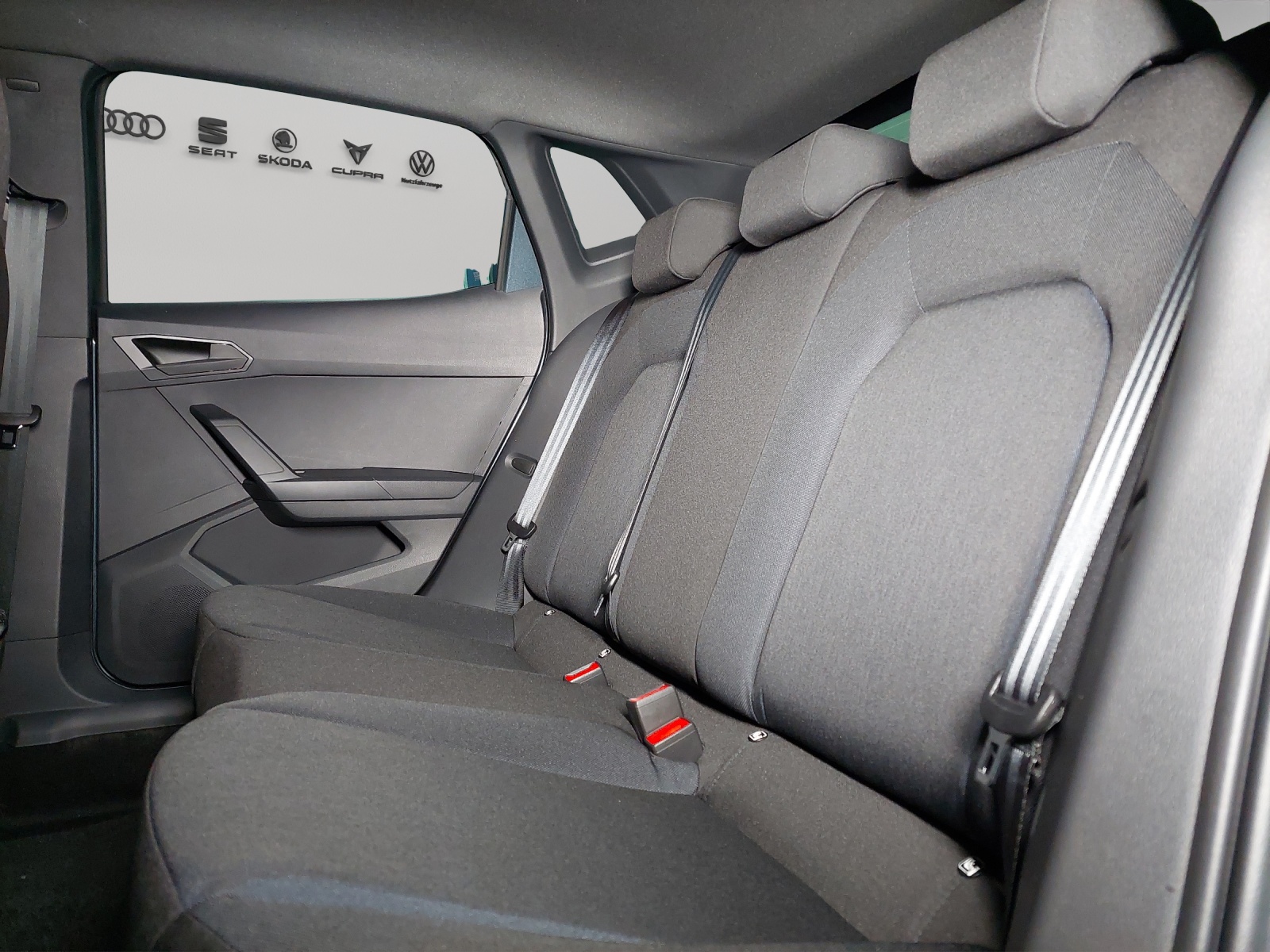SEAT SEAT Ibiza MOVE FR-image-8