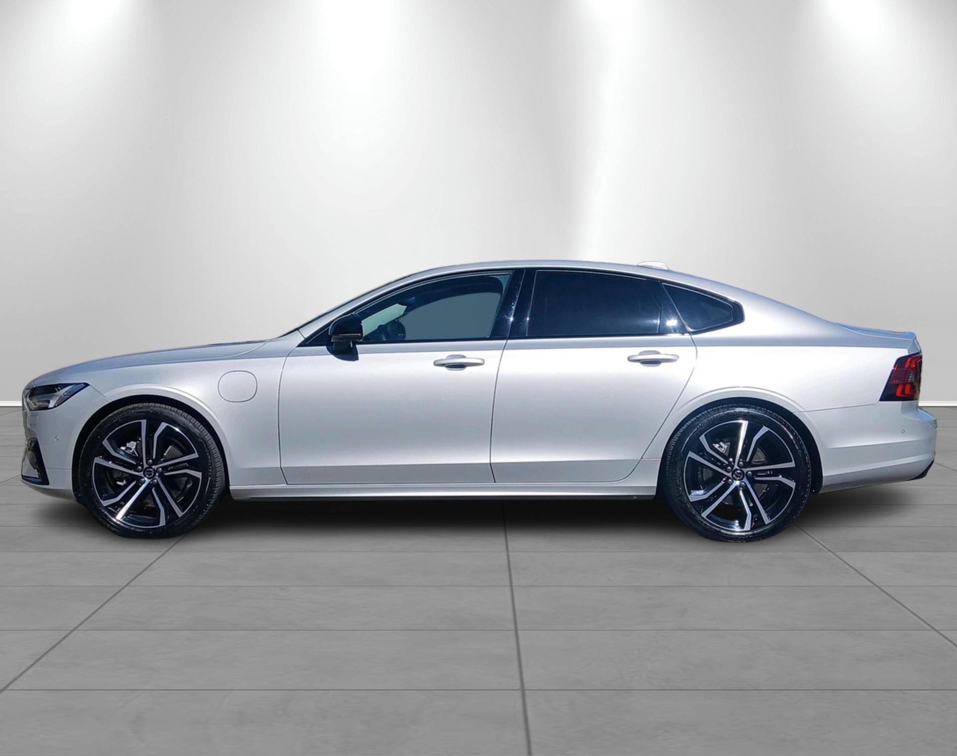 VOLVO S90 2.0 T8 TE Ultimate Dark eA-image-2