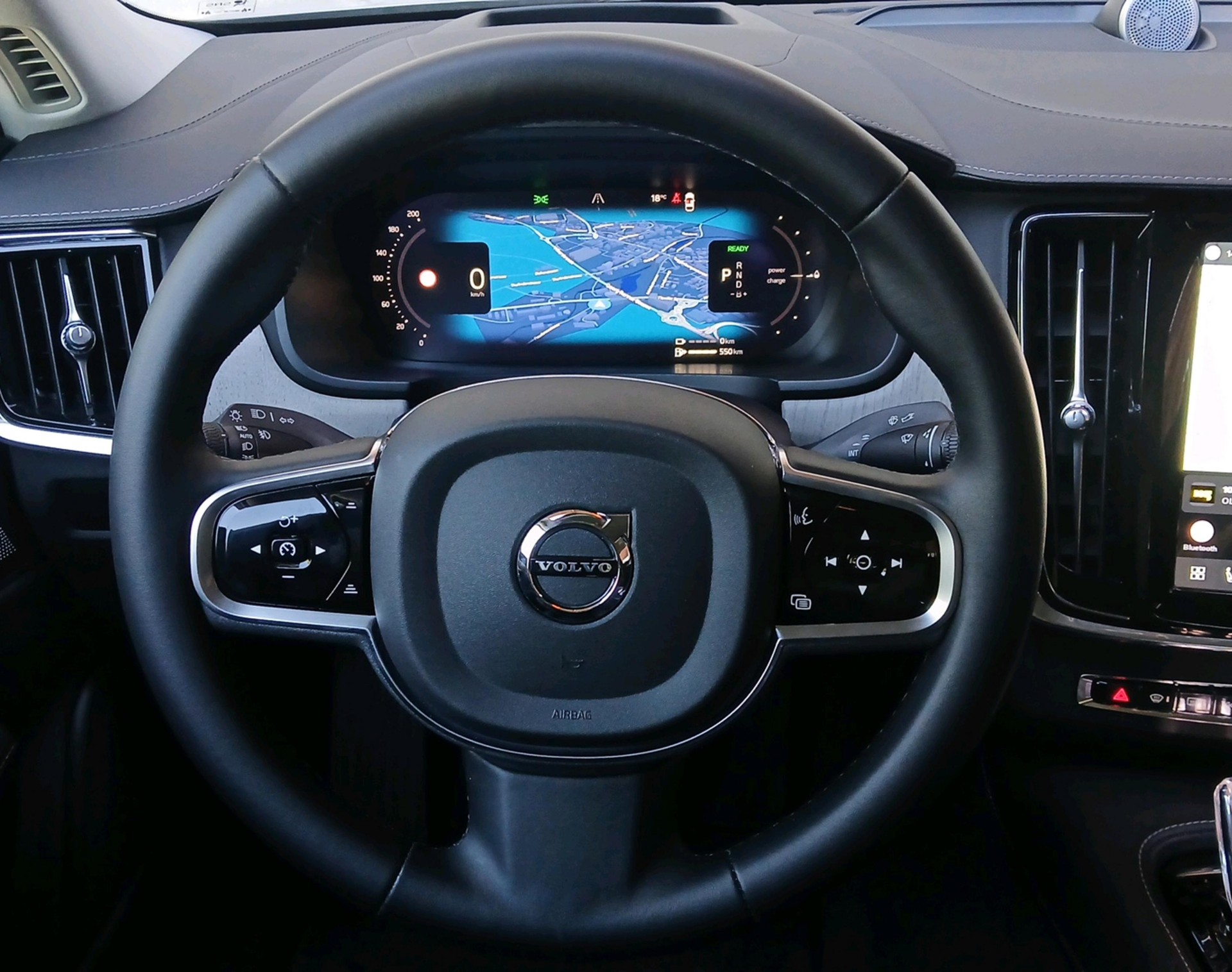 VOLVO S90 2.0 T8 TE Ultimate Dark eA-image-10