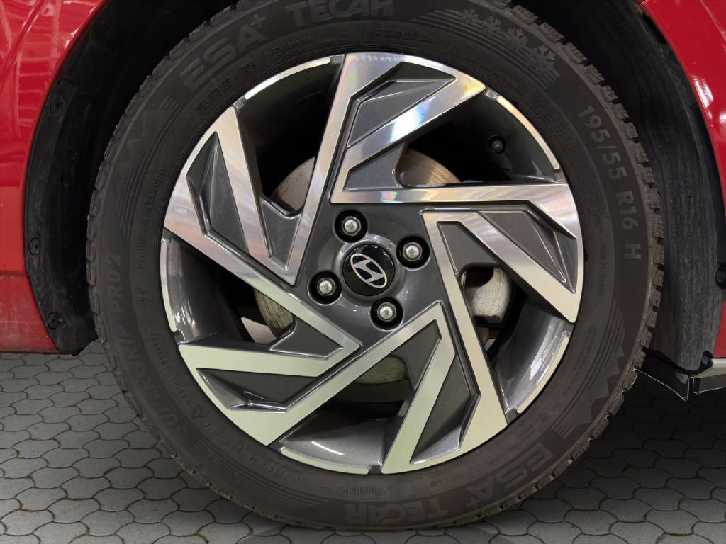 HYUNDAI i20 1.0 T-GDi Amplia-image-13