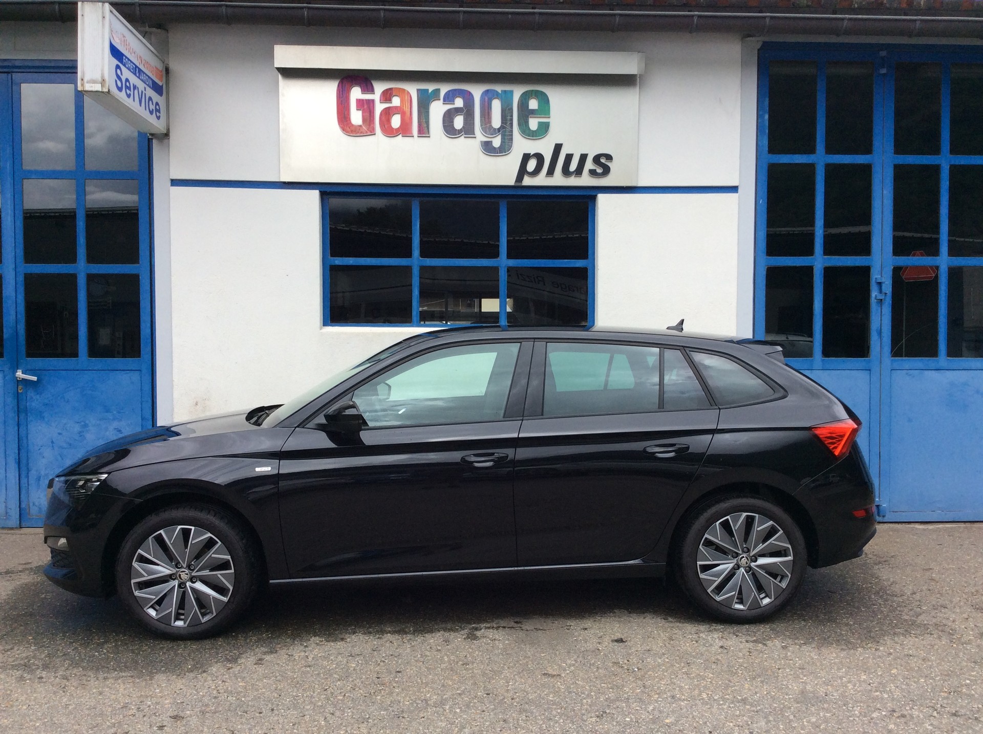 SKODA Scala 1.0 TSI Tour DSG-image-1