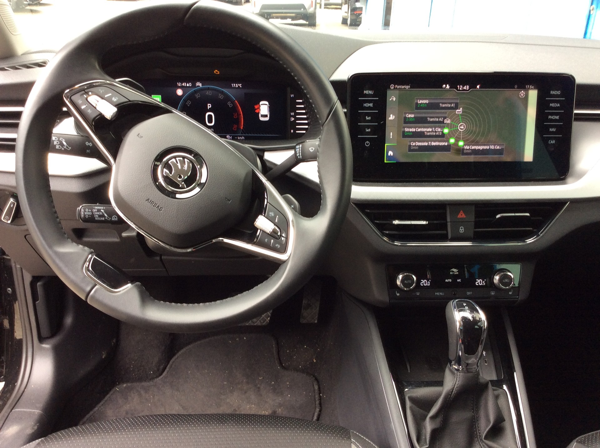 SKODA Scala 1.0 TSI Tour DSG-image-5