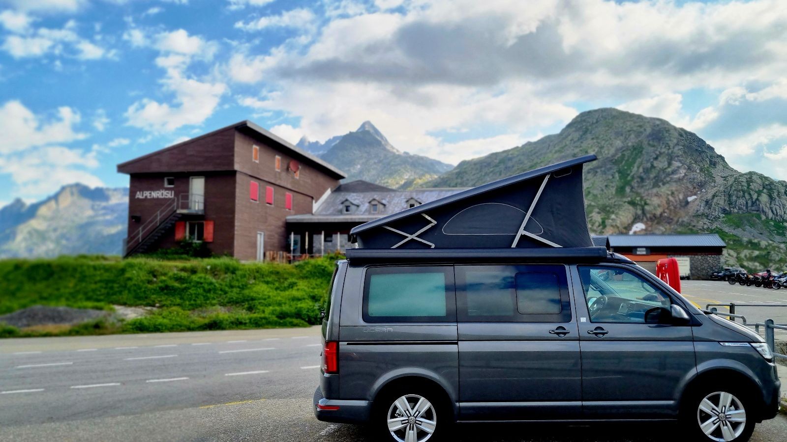 VW T6.1 California 2.0 TDI Ocean DSG-image-0