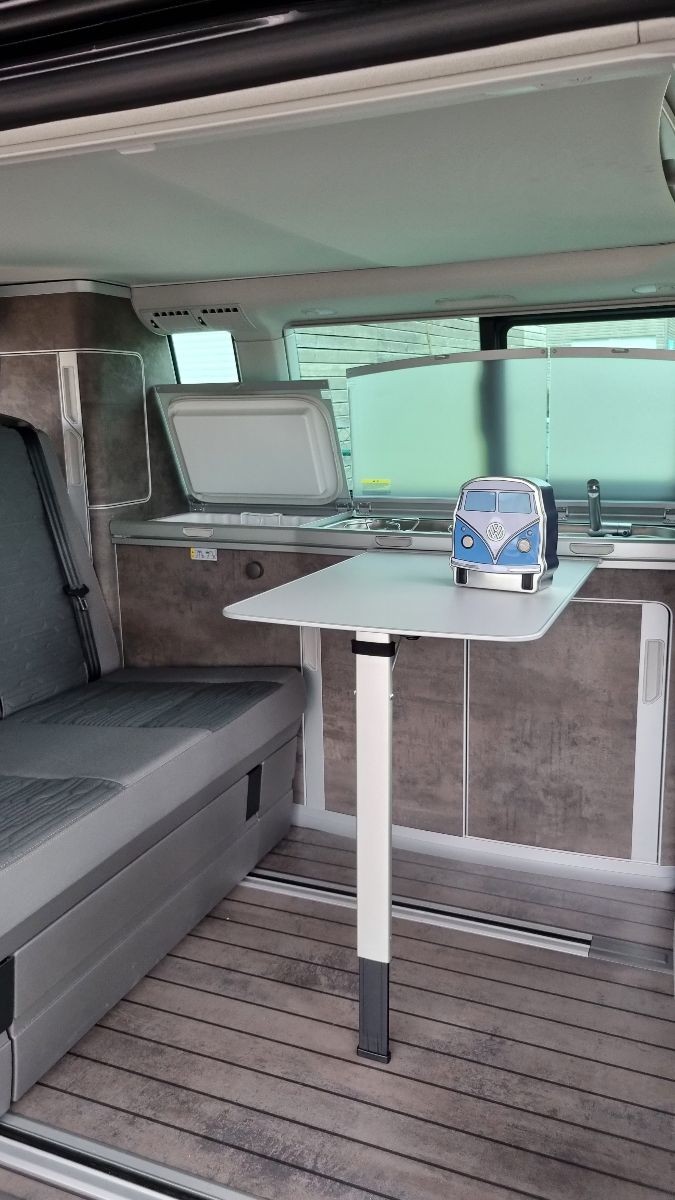 VW T6.1 California 2.0 TDI Ocean DSG-image-10
