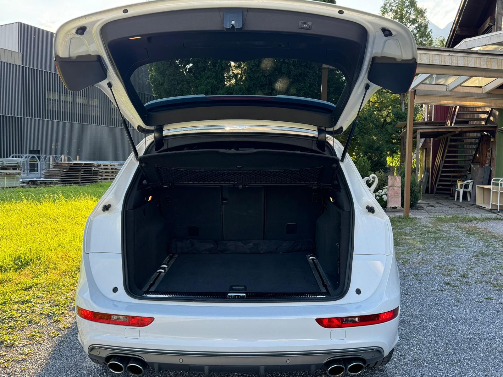 AUDI SQ5 3.0 TDI quattro tiptronic-image-8