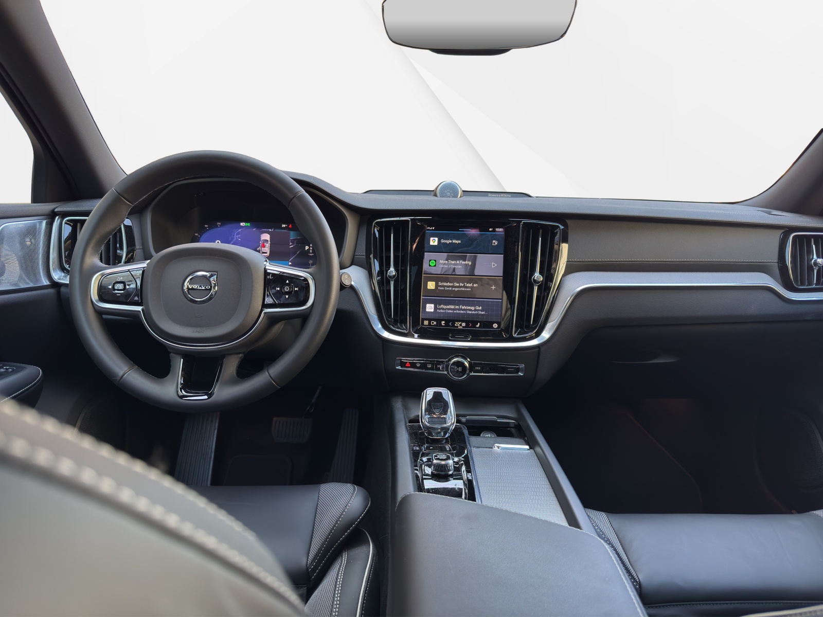VOLVO V60 B4 Benzin Mild Hybrid Ultra Dark DCT-image-8