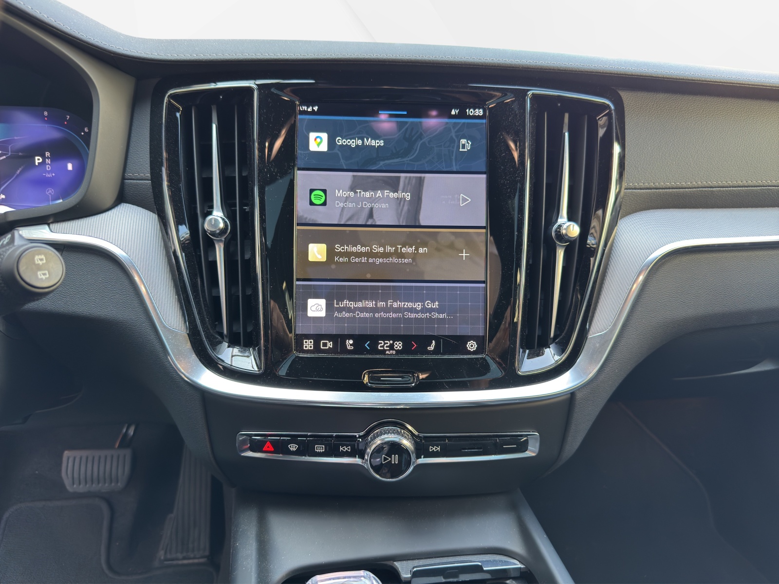 VOLVO V60 B4 Benzin Mild Hybrid Ultra Dark DCT-image-12