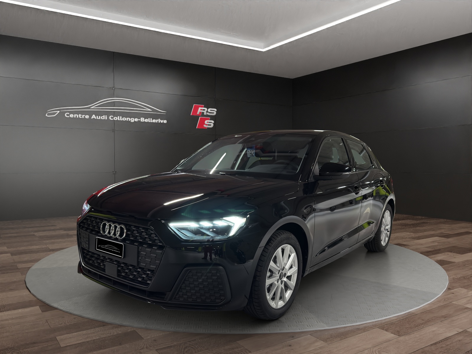 AUDI A1 Sportback 30 TFSI Attraction S-tronic-image-0