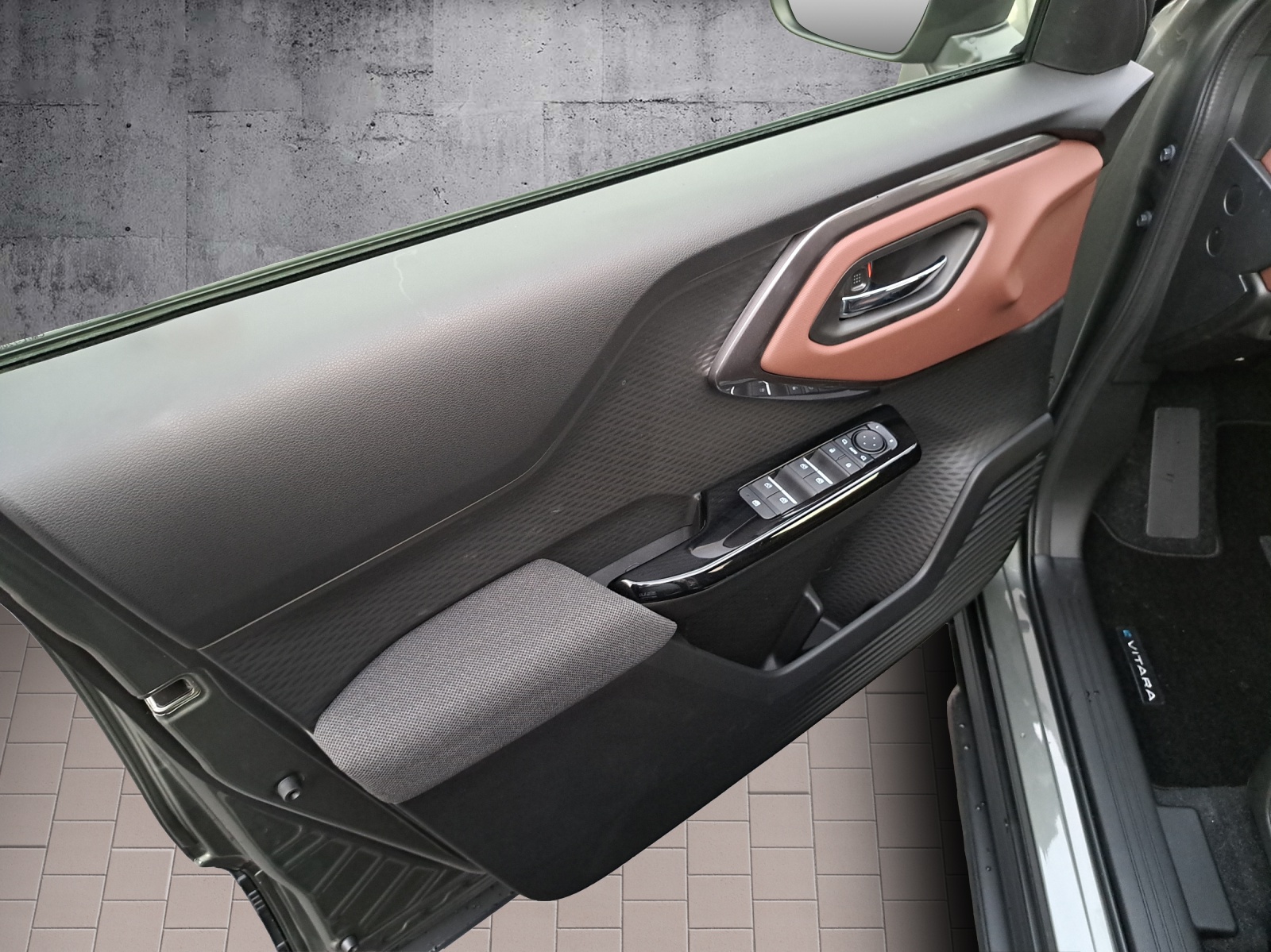 SUZUKI e Vitara Compact Top 4x4-image-14