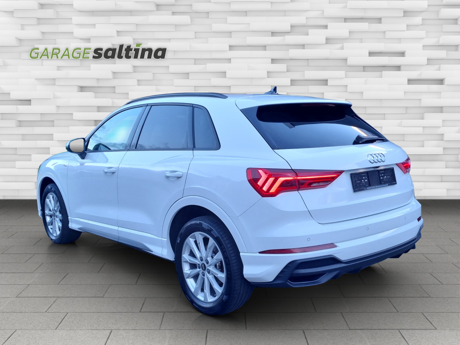 AUDI Q3 35 TFSI S-tronic-image-1