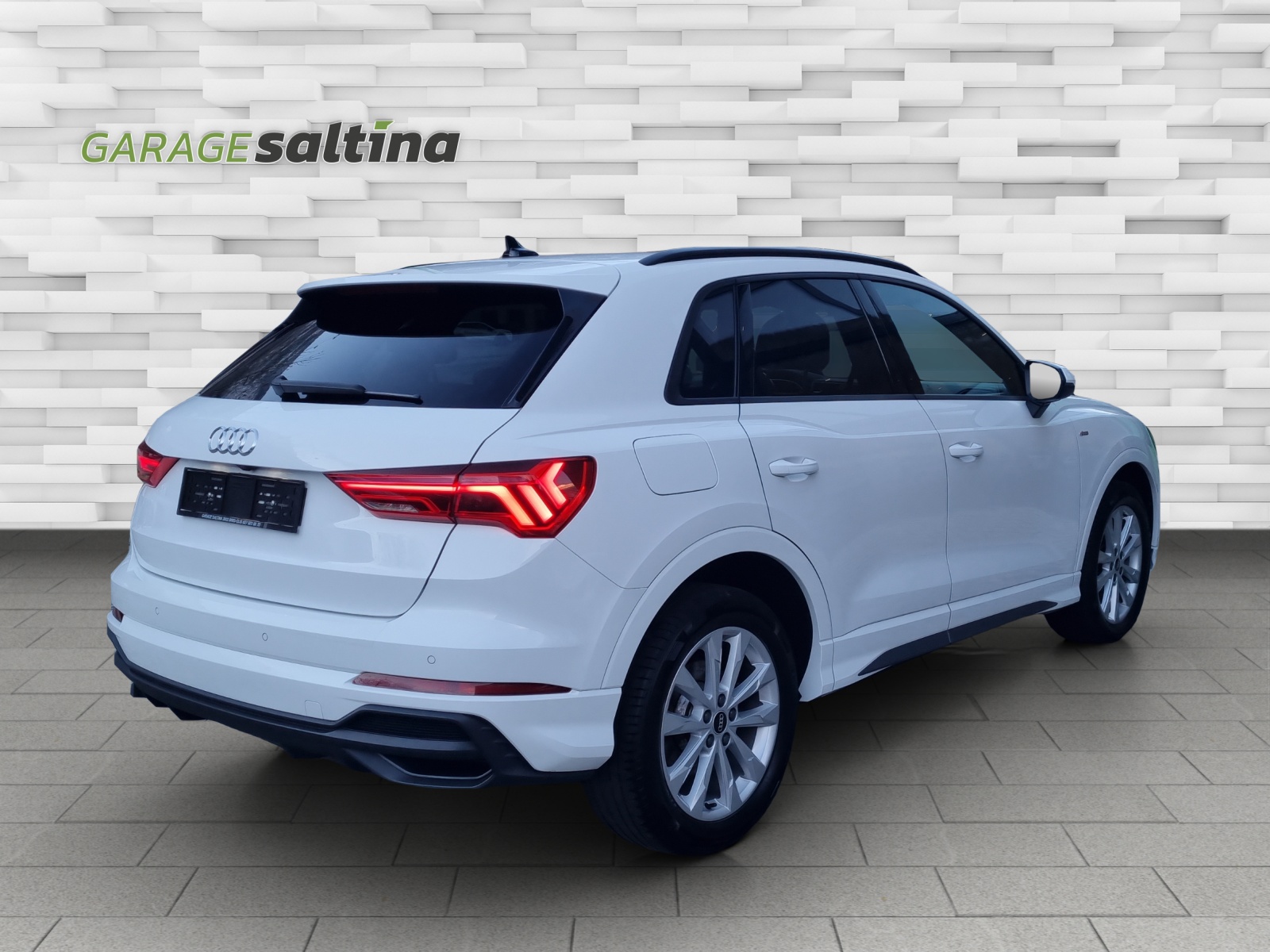 AUDI Q3 35 TFSI S-tronic-image-2