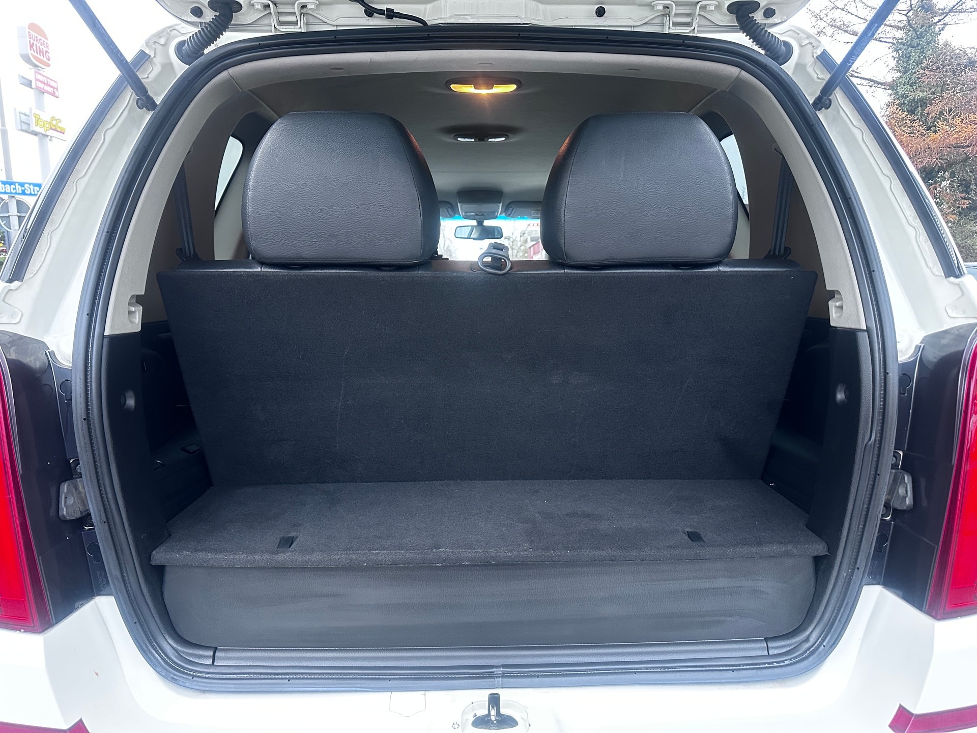 KGM-SsangYong Rexton RX200 e-XDi Sapphire 4WD Automatic-image-13