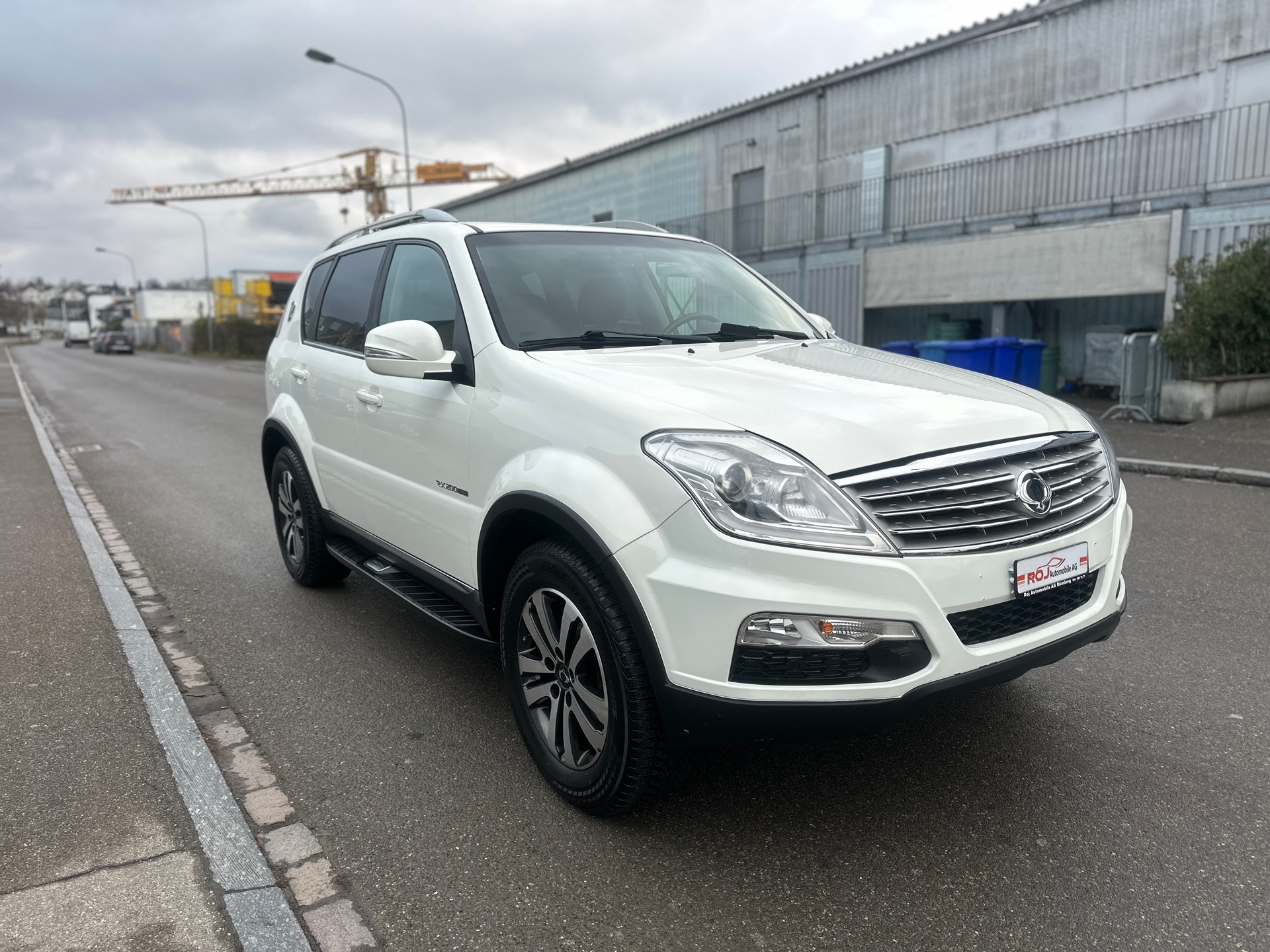 KGM-SsangYong Rexton RX200 e-XDi Sapphire 4WD Automatic-image-5
