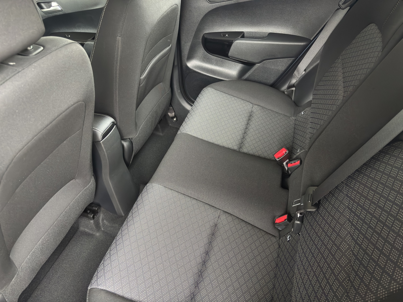 KIA Picanto 1.0 GDi First Edition-image-10